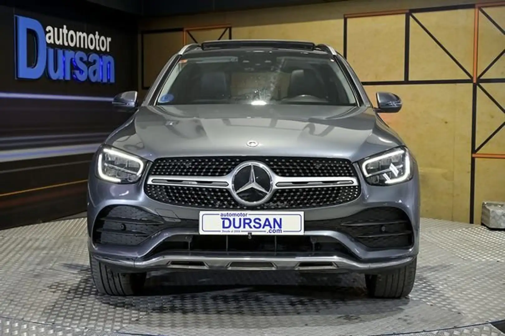 Mercedes-Benz GLC 300 de 4MATIC Gris - 2