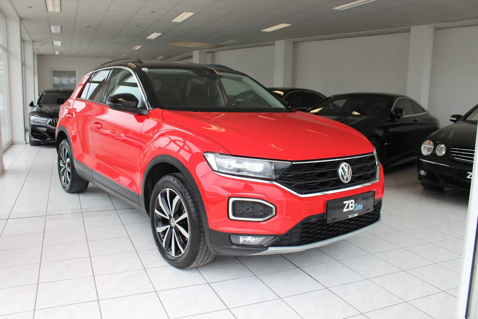 Volkswagen T-Roc Style // NAVI // Kamera // LED Rot - 1