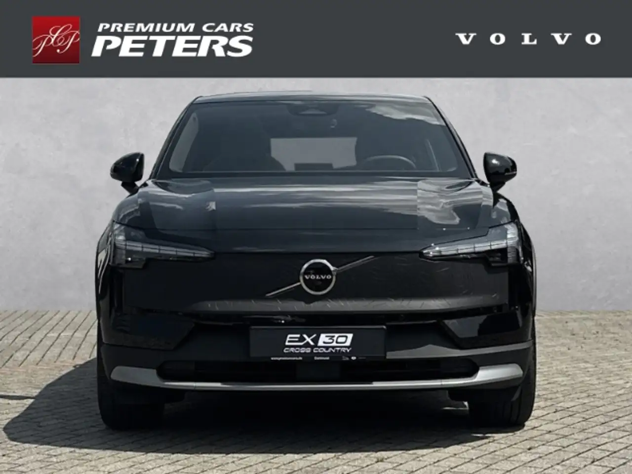Volvo EX30 Cross Country Twin Motor AWD Ultra StandHZG Panora 8