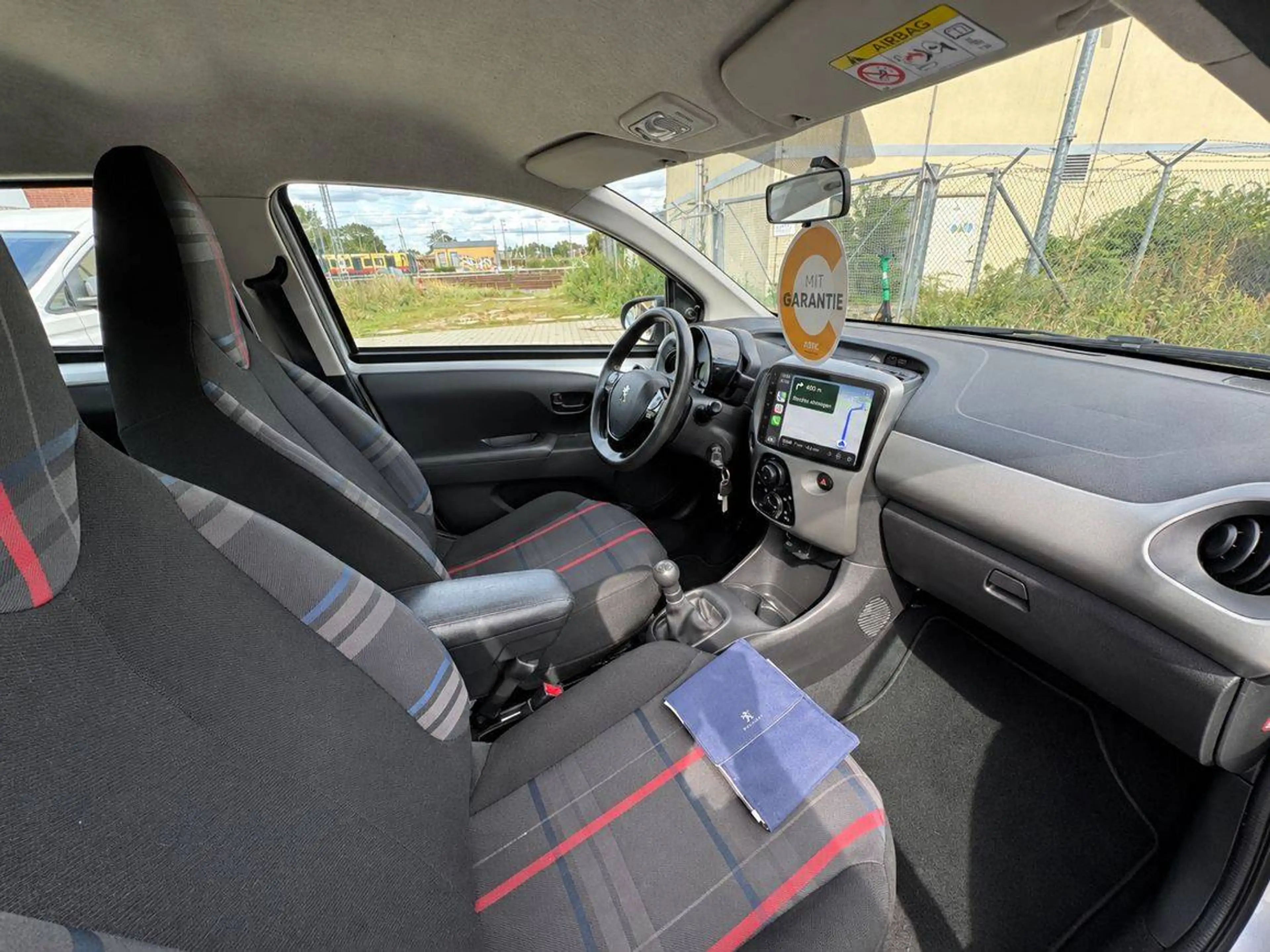 Peugeot 108 Active,Klima,Navi,Kamera,5Türig,Scheckheft — photo 14