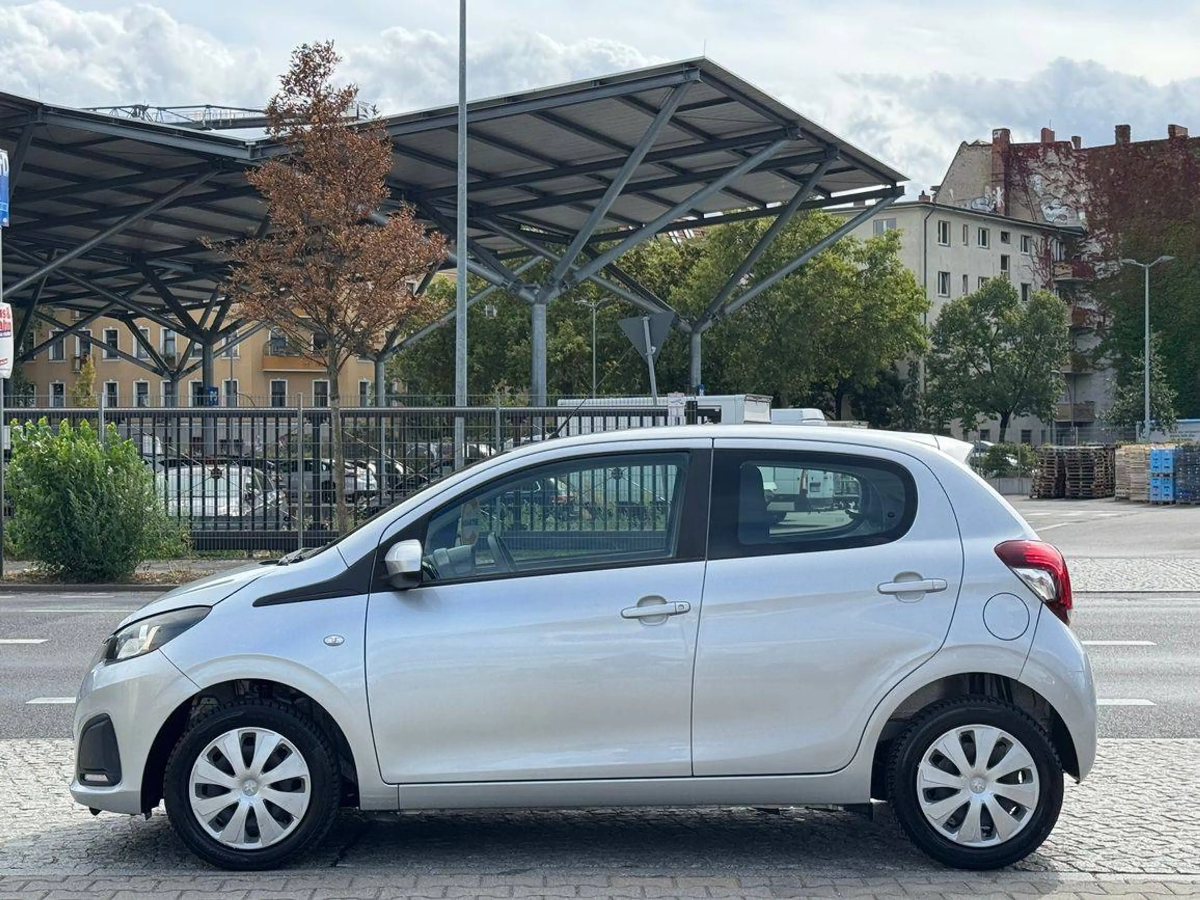 Peugeot 108 Active,Klima,Navi,Kamera,5Türig,Scheckheft — photo 5