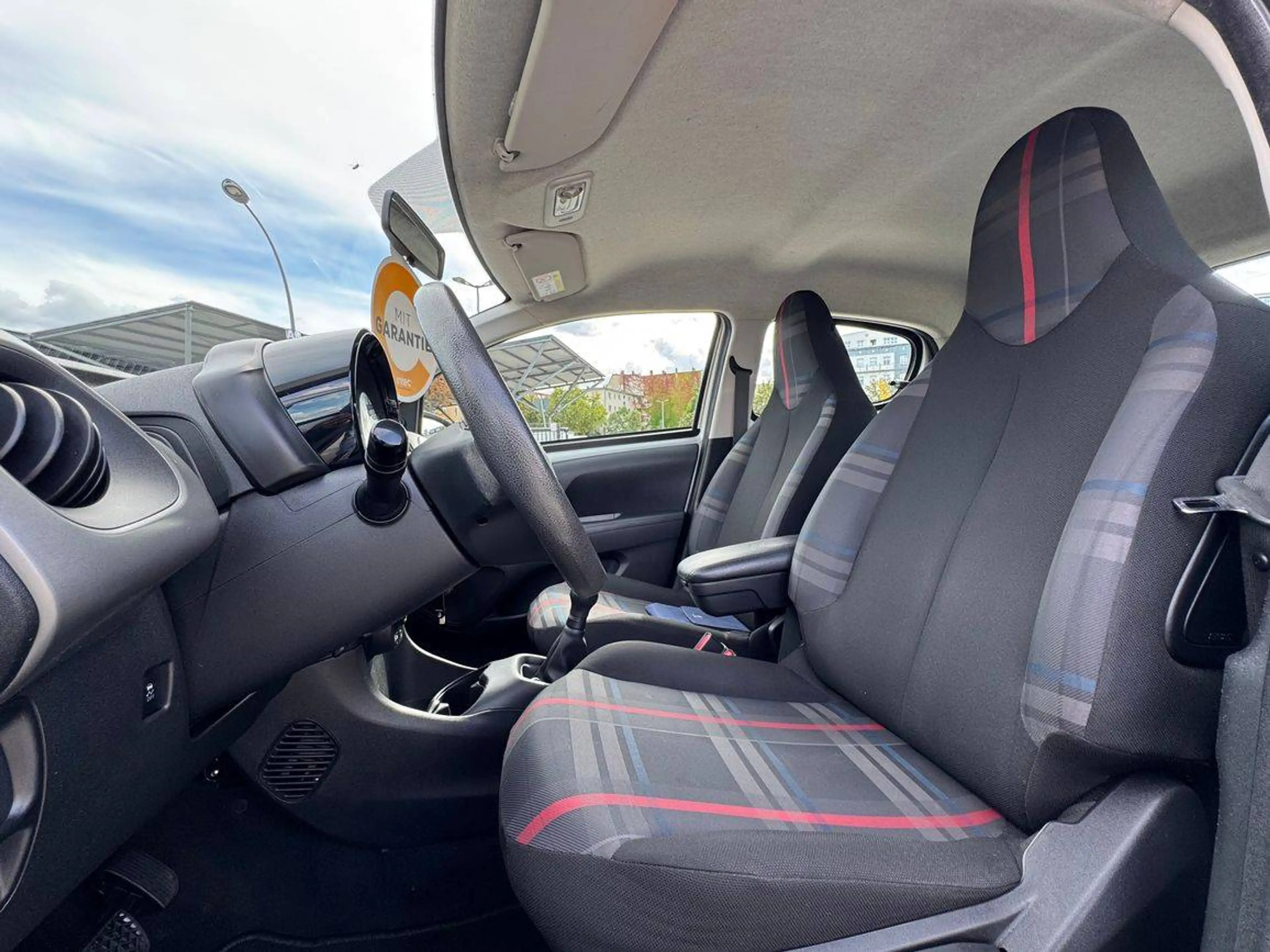 Peugeot 108 Active,Klima,Navi,Kamera,5Türig,Scheckheft — photo 15