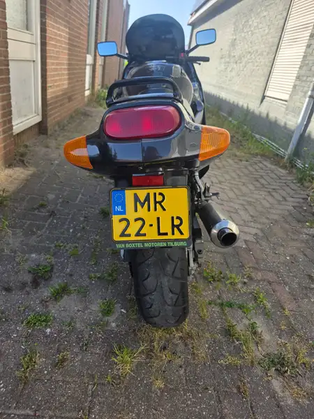 Kawasaki ZZR 1100 - foto 4