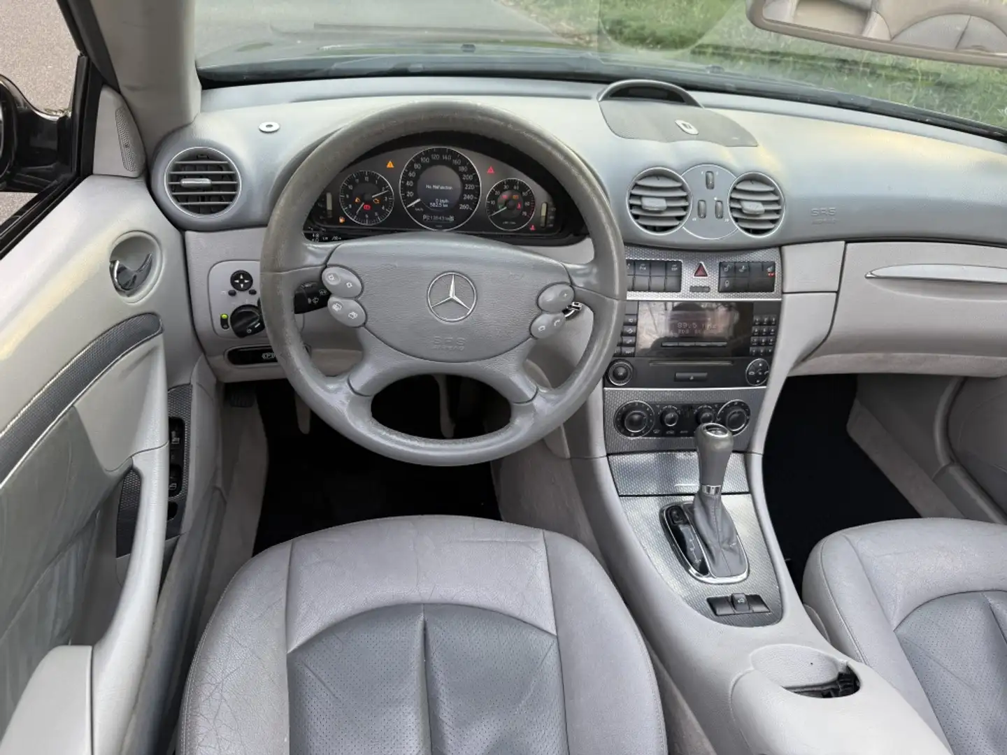 Mercedes-Benz CLK 200 Cabrio K. Elegance | APK 10-05-2026 | Černá - 2