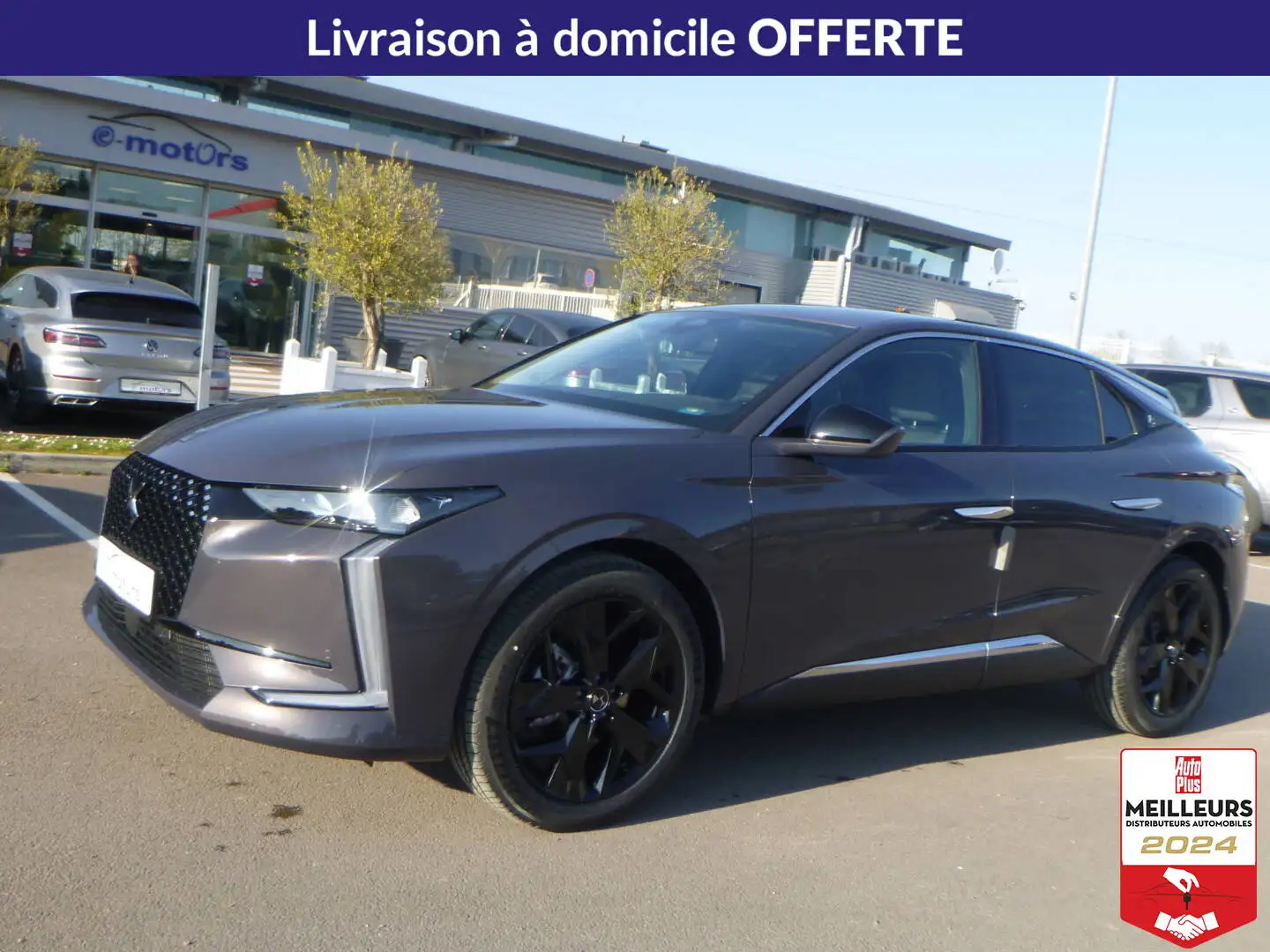 DS Automobiles DS 4 BlueHDi 130 EAT8 Pallas +Pack confort Blanc - 1