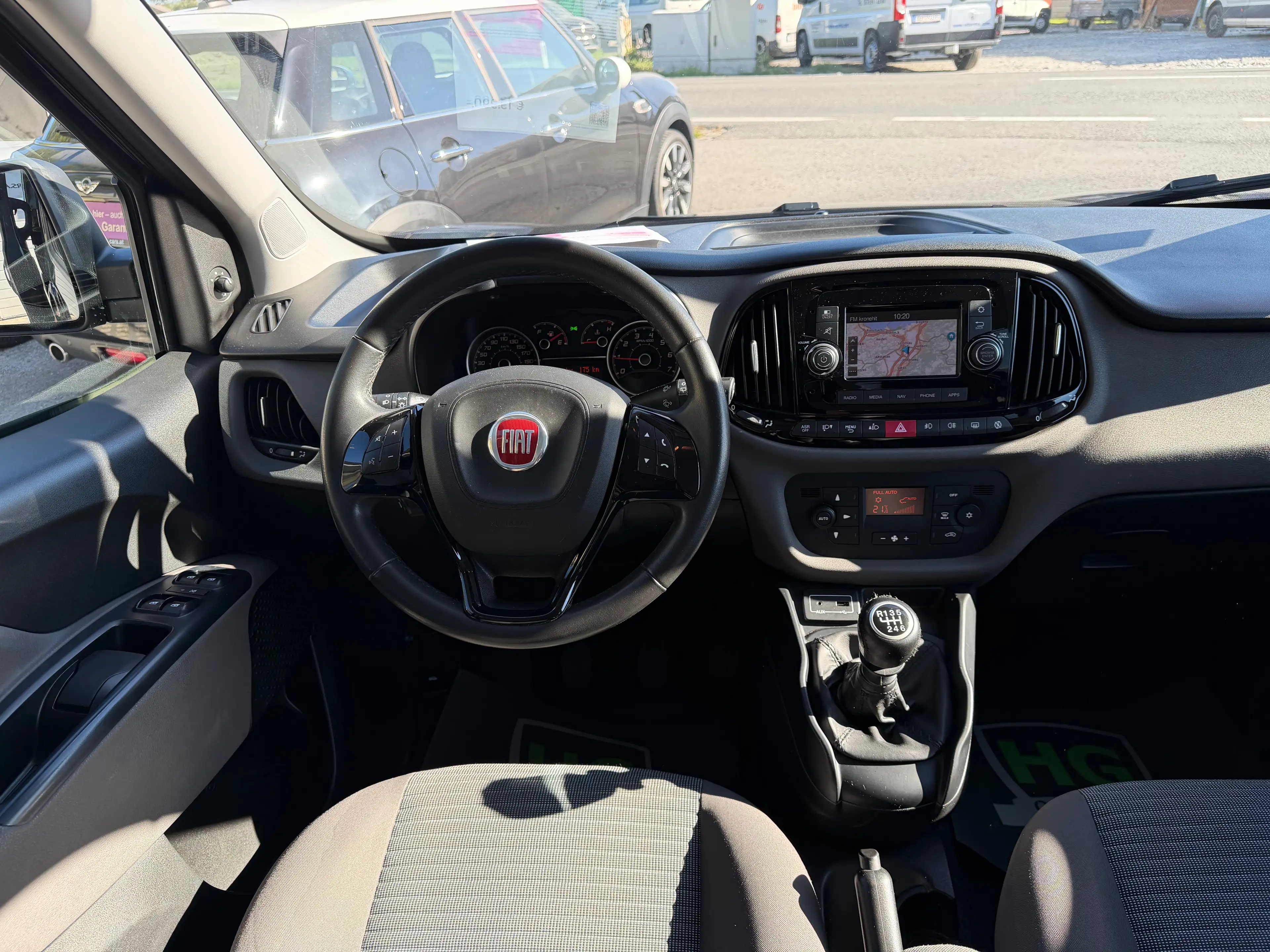 Fiat Doblo Lounge Plus(Kurzversion)Multijet 1,6*PDC*Klimatronic*Schiebetür li/re* — photo 5