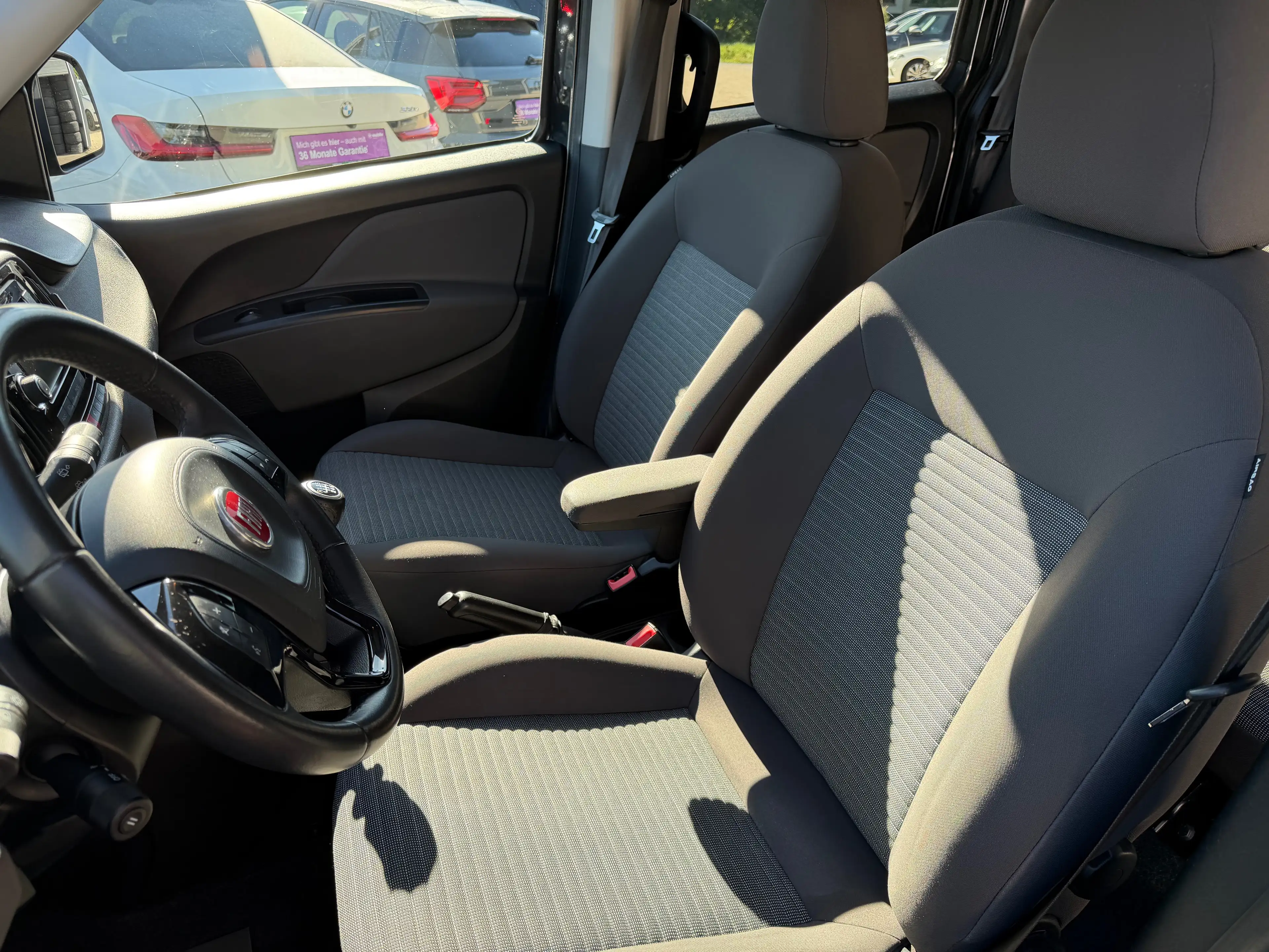Fiat Doblo Lounge Plus(Kurzversion)Multijet 1,6*PDC*Klimatronic*Schiebetür li/re* — photo 7