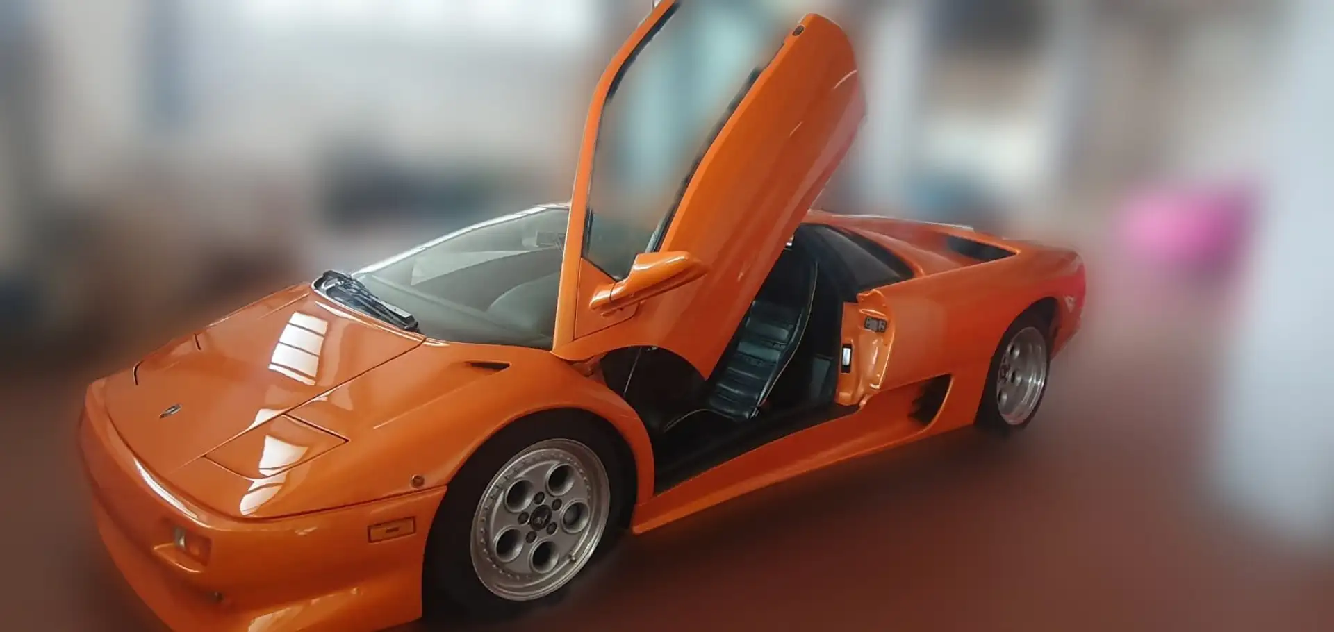 Lamborghini Diablo Diablo 5.7 Оранжевий - 1