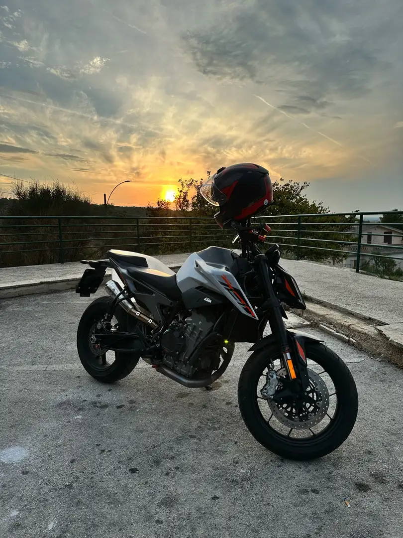 KTM 790 Duke - 2