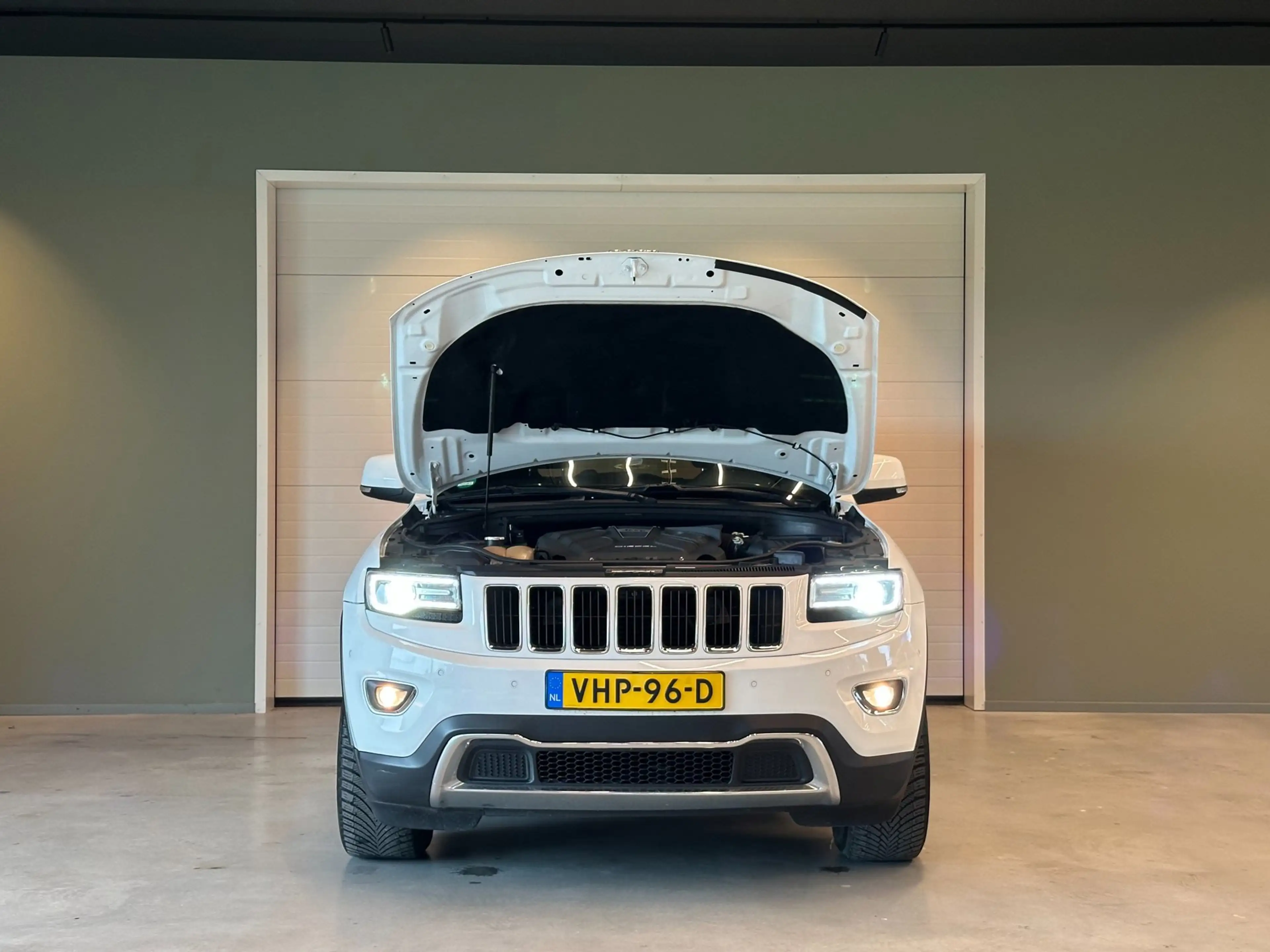 Jeep Grand Cherokee 3.0 CRD V6 AUTOMAAT 4x4 LIMITED-uitv|TREKHAAK|NAVI — photo 11