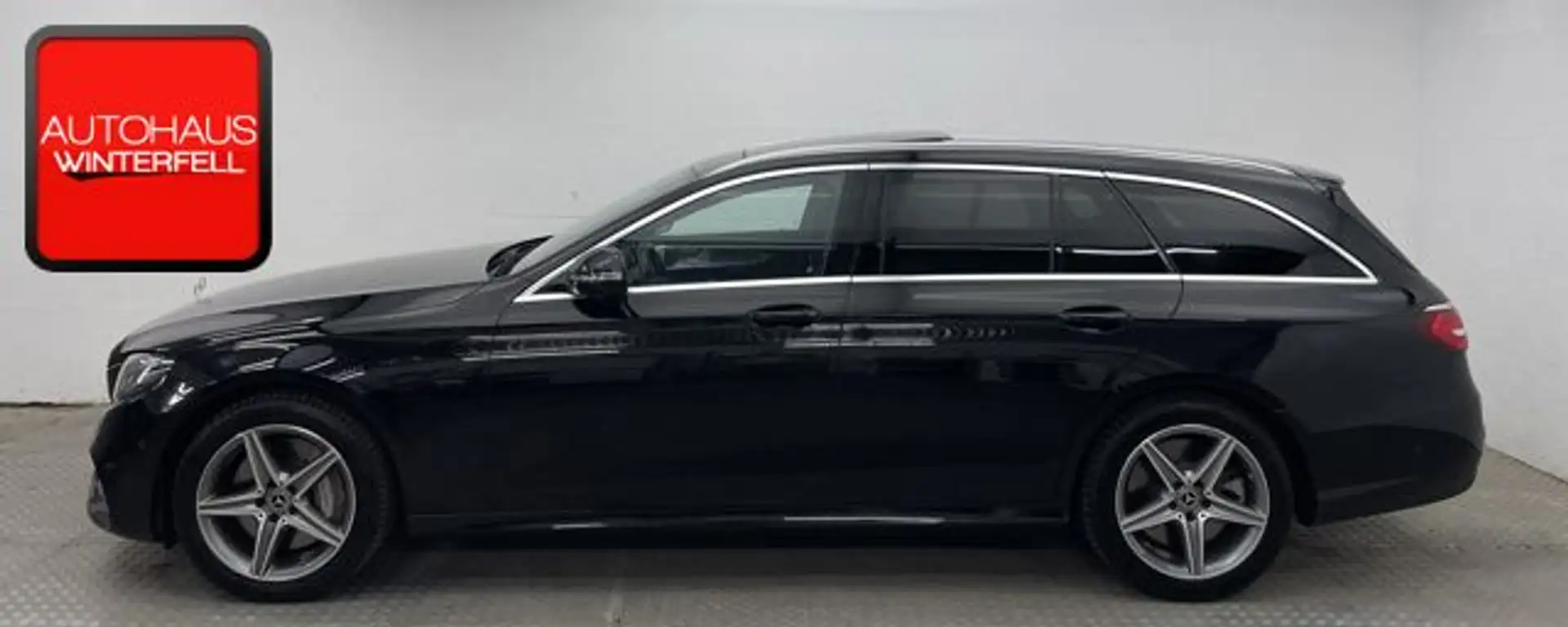 Mercedes-Benz E 300 de T AMG PANO+360+BURMESTER+MEMORY+DIGITAL Nero - 2