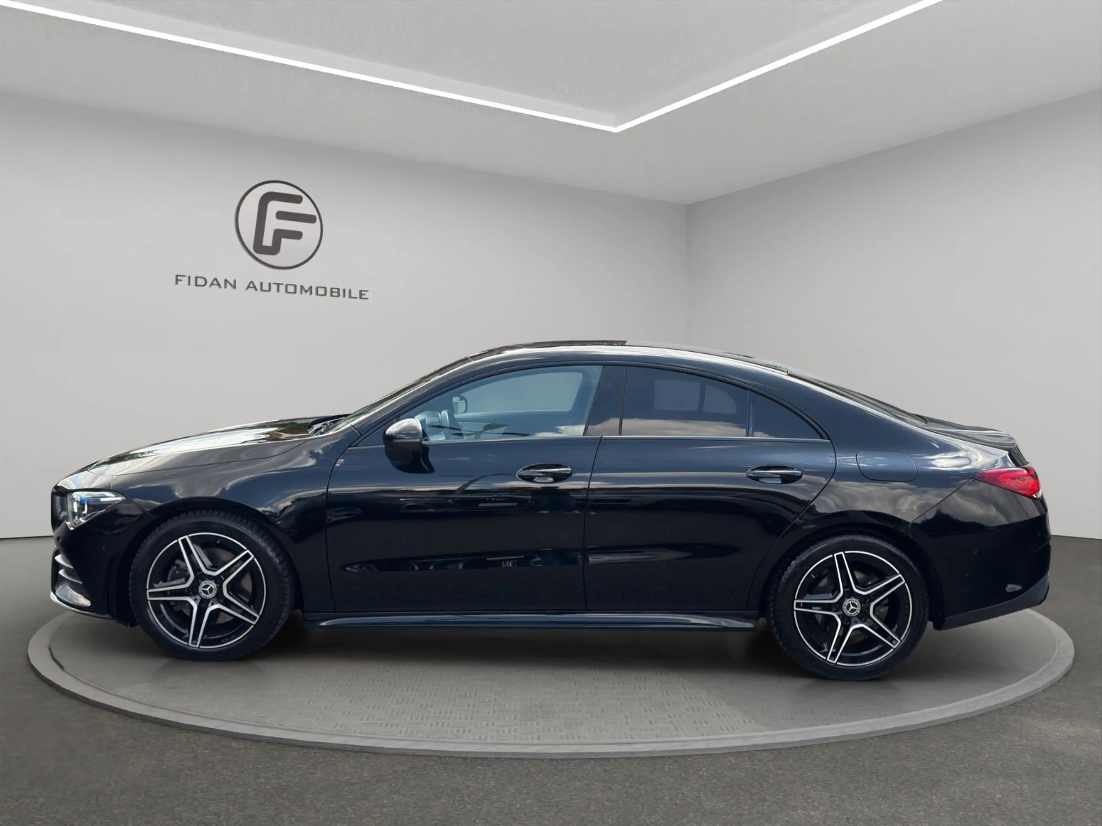 Mercedes-Benz CLA 220 d AMG-Line*MBEAM*Night*Kamera*Ambiente*Ap — photo 2