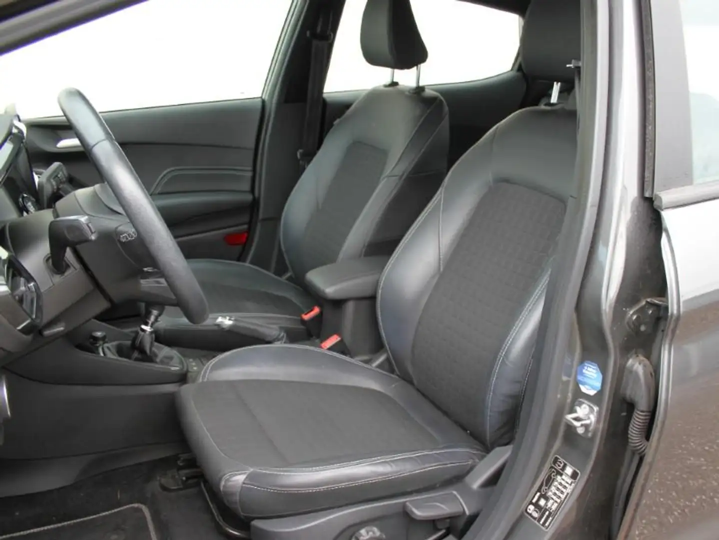 Ford Fiesta 1.0EB Active Plus AHK Navi B&O ACC LED Grau - 2