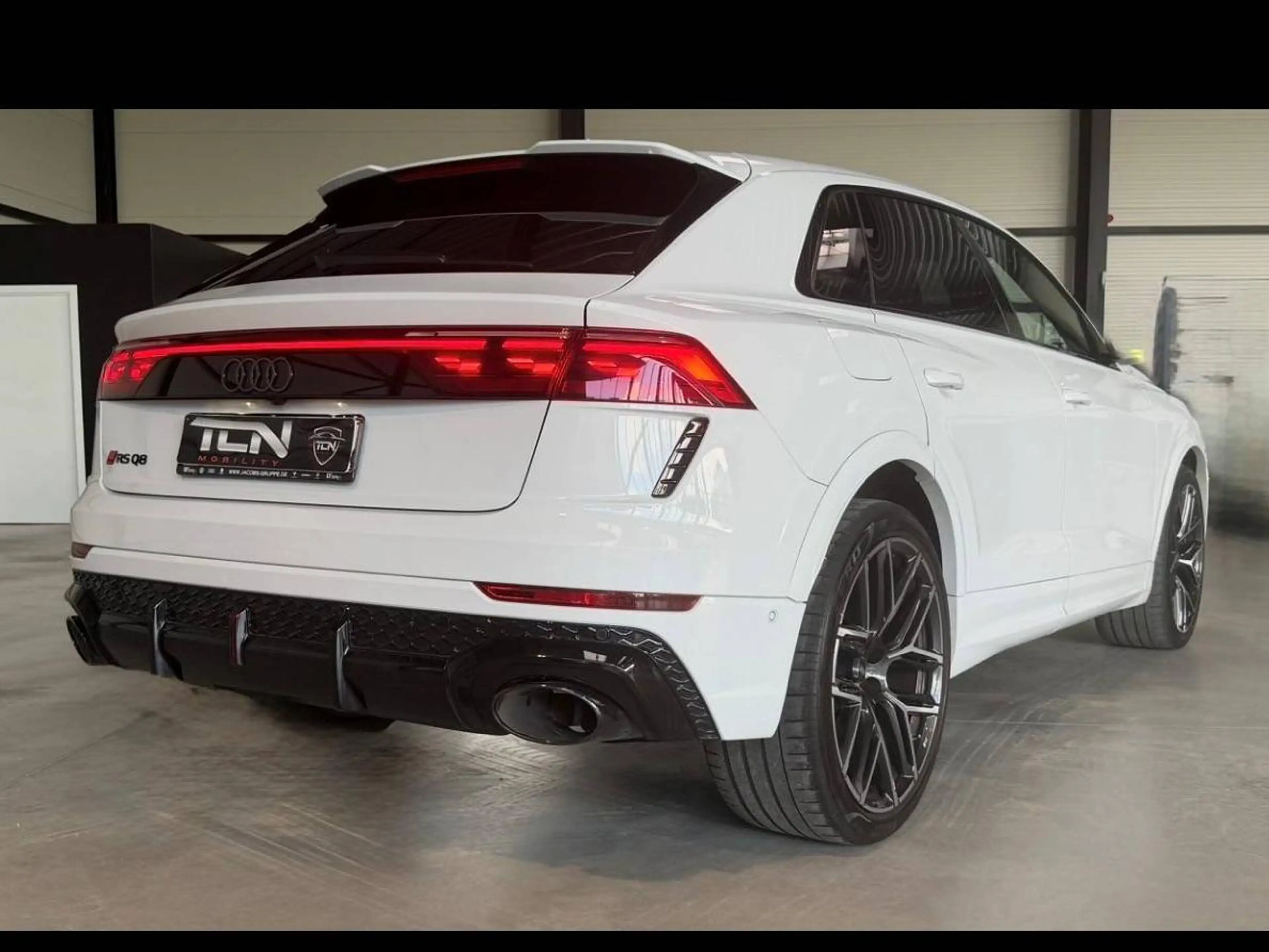 Audi RS Q8 RS Q8 SUV 4.0 V8 TFSI Quattro MHEV Tiptronic — photo 3
