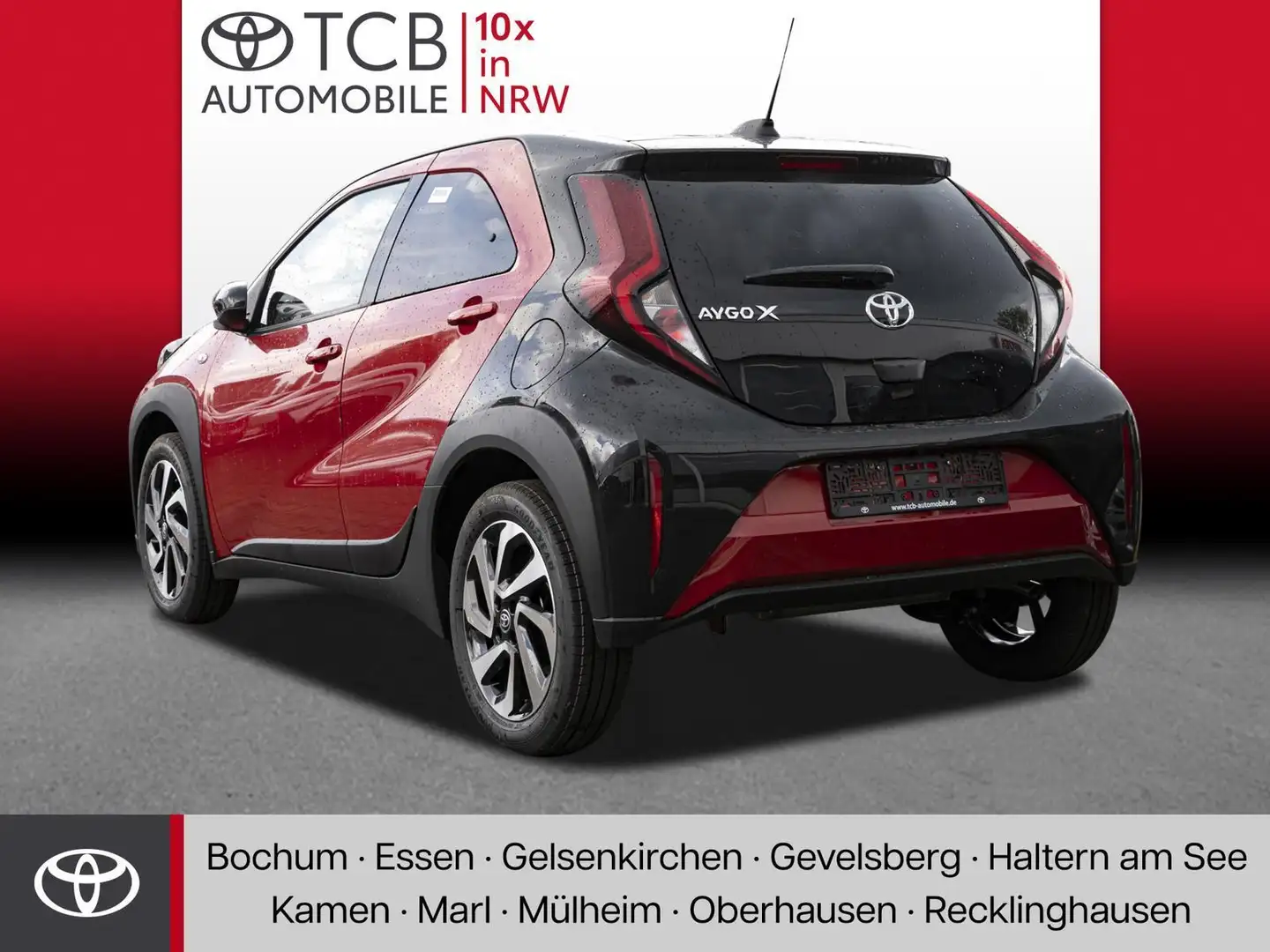 Toyota Aygo X 1.0 VVT-i Team D SHZ PDC KLIMA BT Rouge - 2