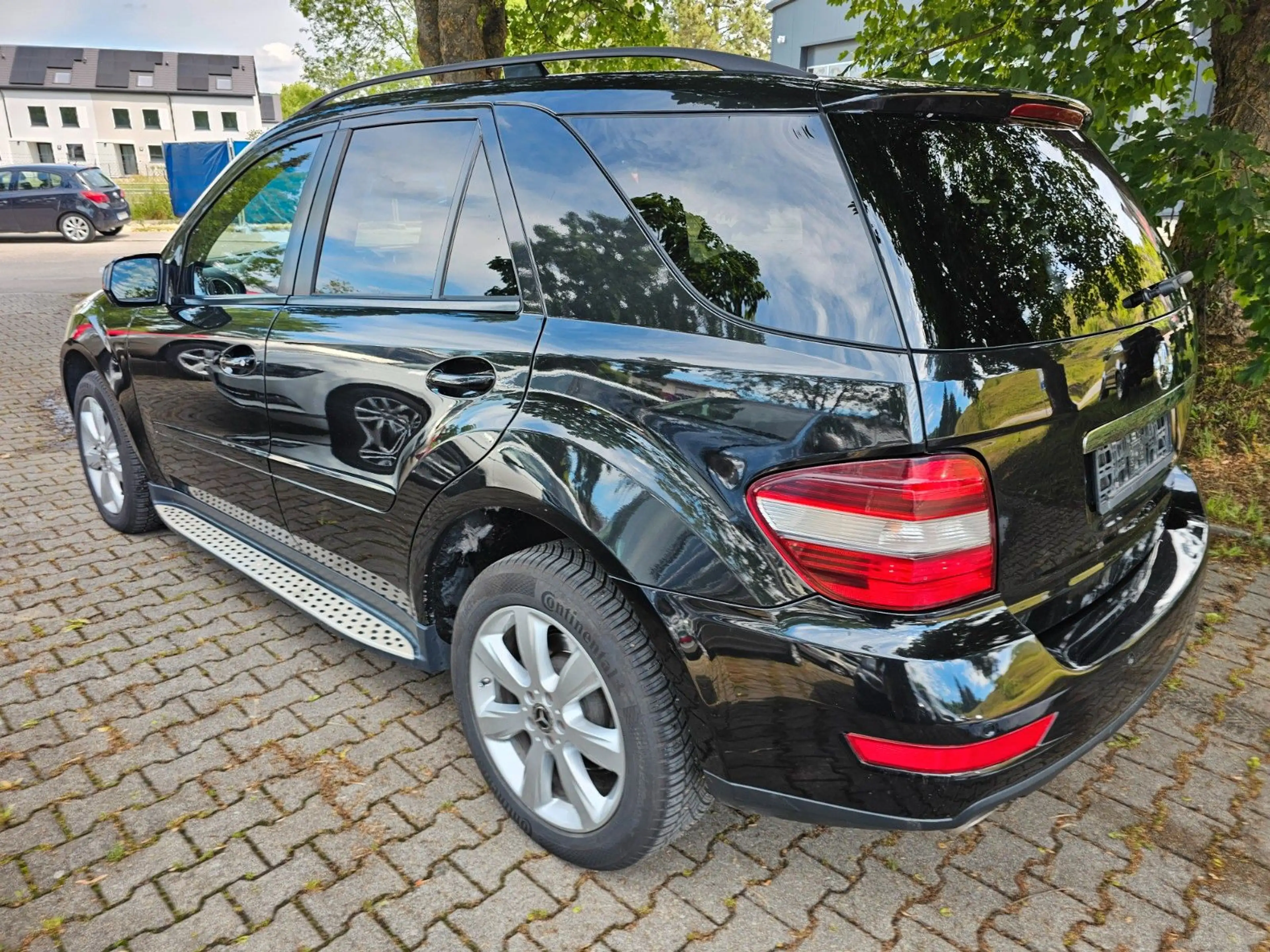 Mercedes-Benz ML 350 Xenon Leder Navi Kamera Designo — photo 7
