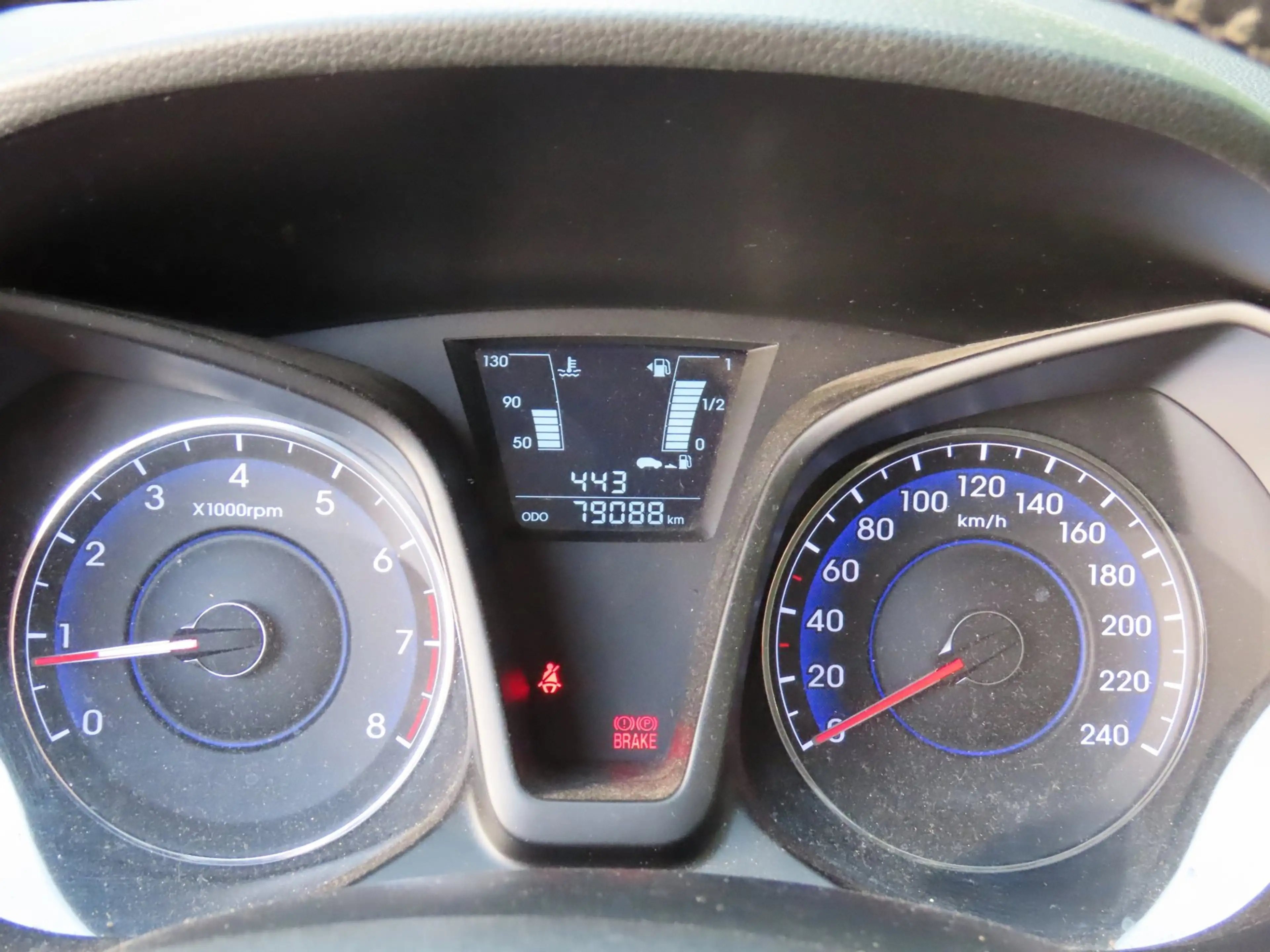 Hyundai iX20 1.6i i-Vision *Trekhaak — photo 18