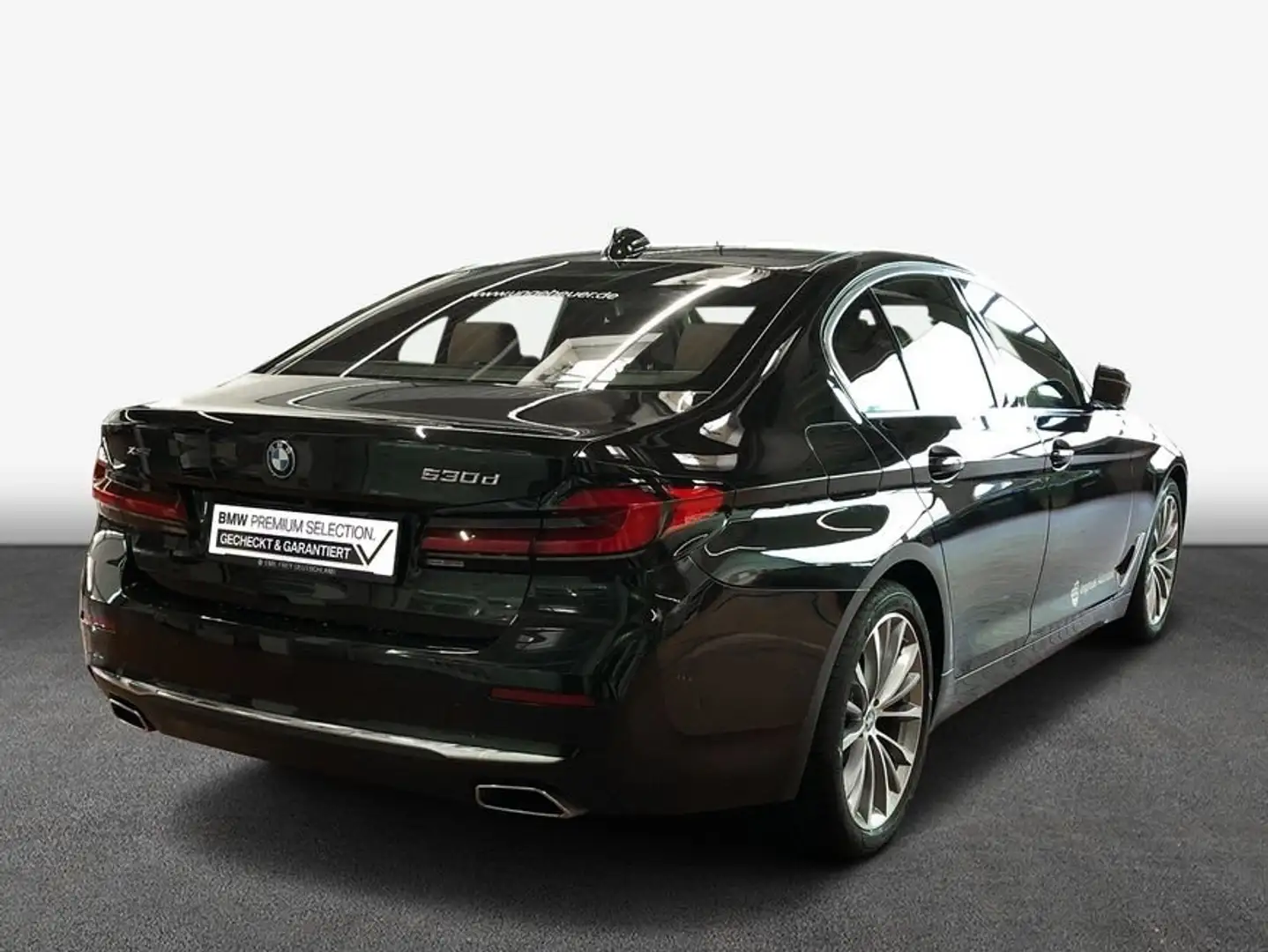 BMW 530 d xDrive Limousine Luxury Line Head-Up DAB Noir - 2