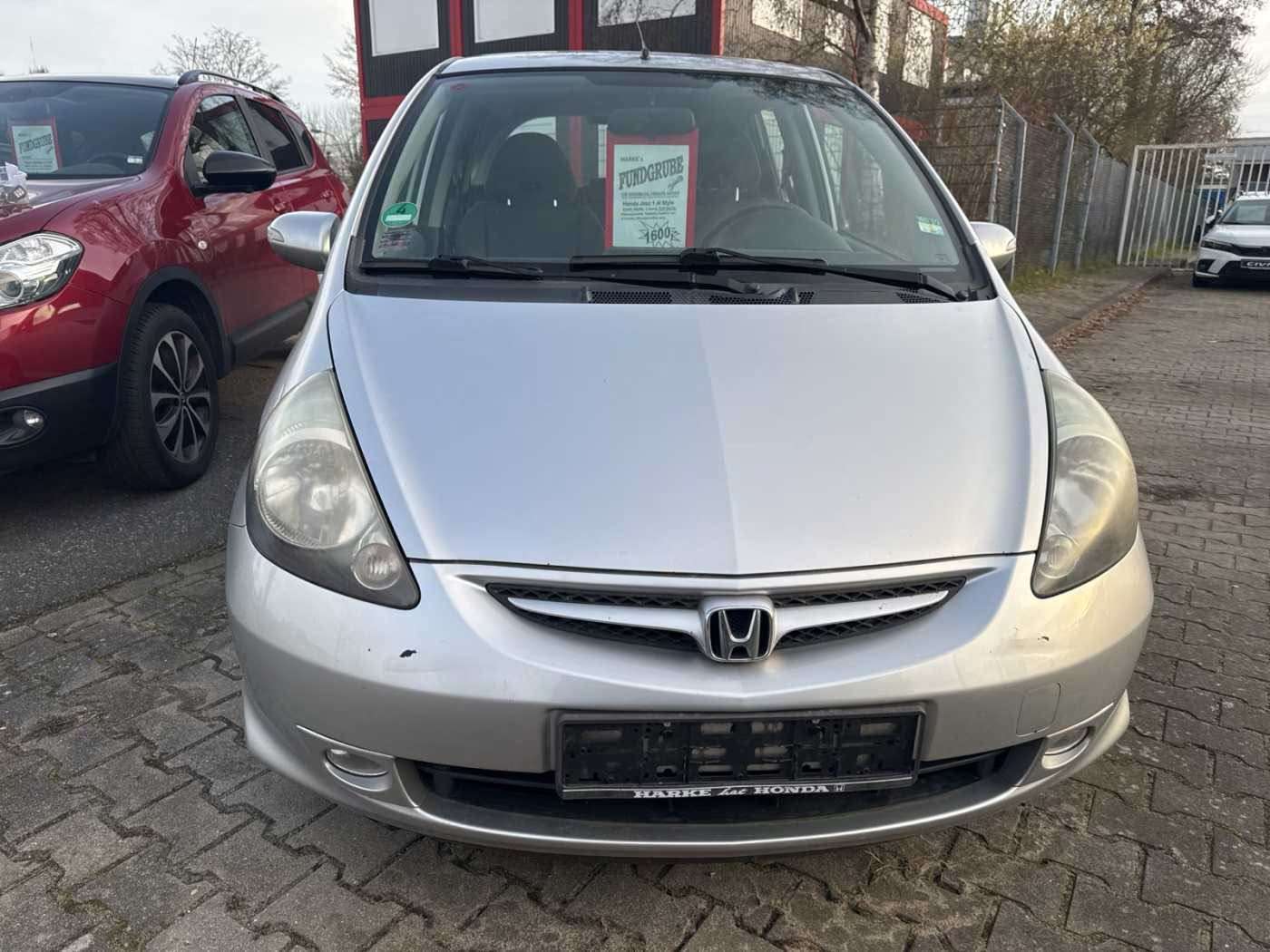 Second hand Honda Jazz 