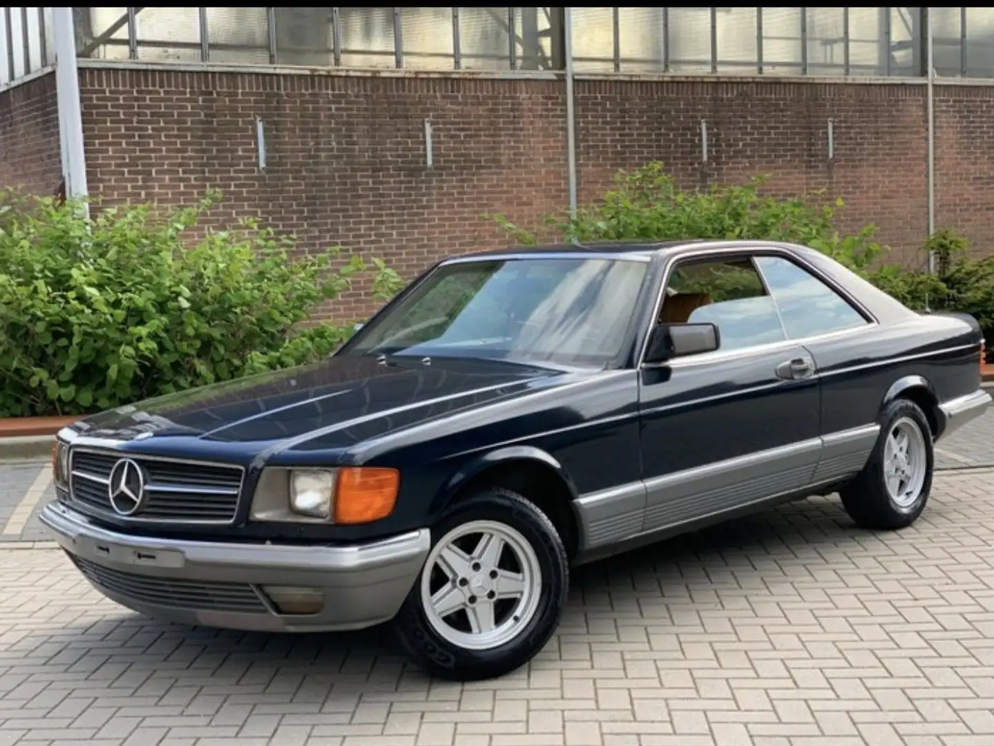 Mercedes-Benz 500 SEC coupe Negru - 1