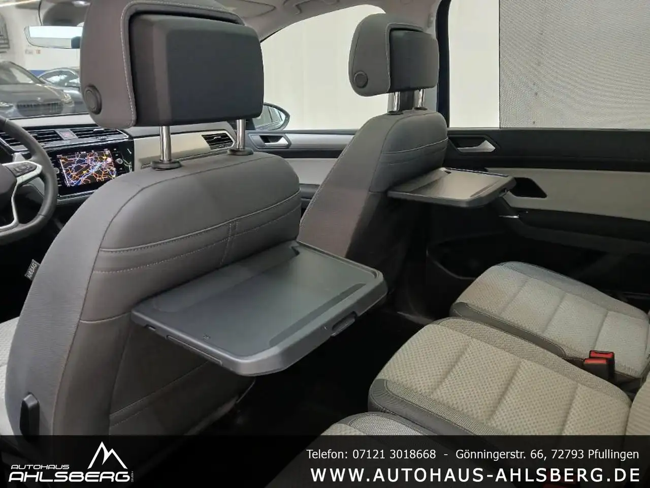 Volkswagen Touran COMFORT/ DIG.C/IQ-LIGHT/PANO/KEYLESS/APP/ACC/AHK 13