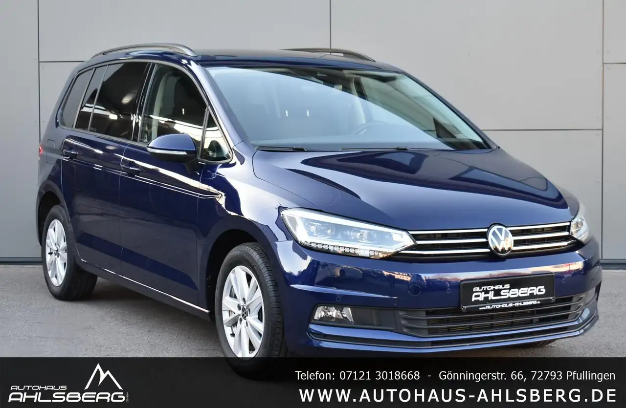 Volkswagen Touran COMFORT/ DIG.C/IQ-LIGHT/PANO/KEYLESS/APP/ACC/AHK 3