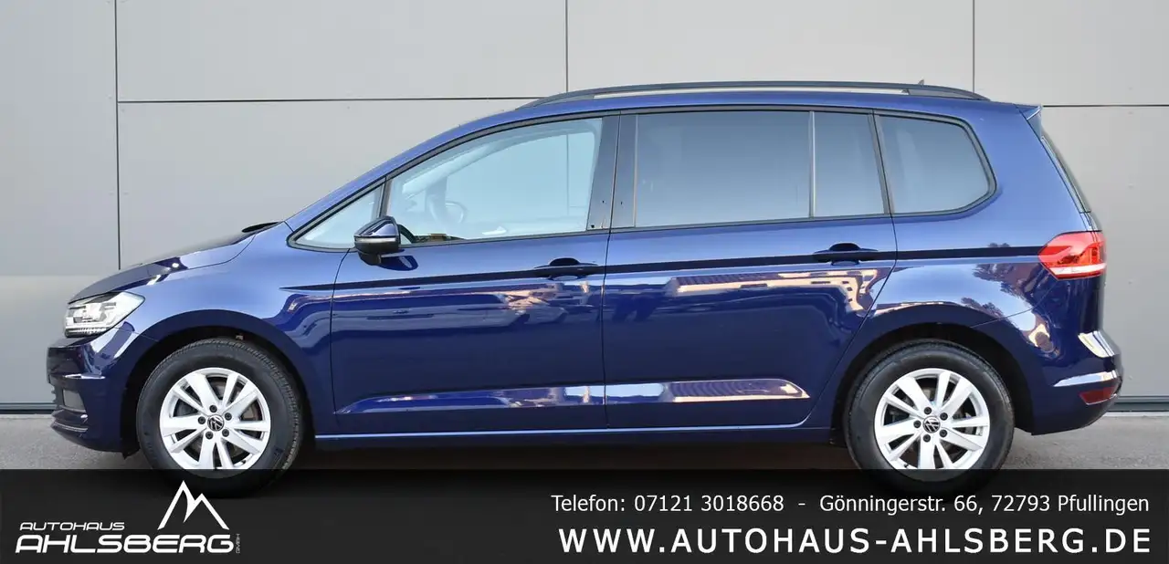 Volkswagen Touran COMFORT/ DIG.C/IQ-LIGHT/PANO/KEYLESS/APP/ACC/AHK 9