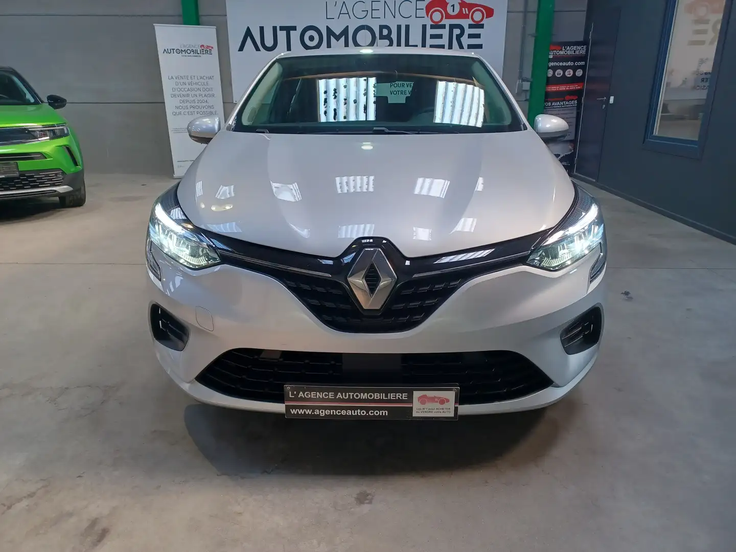 Renault Clio Clio 1.5 Blue dCi Evolution, GPS,Applecar-play,Rad Argent - 2