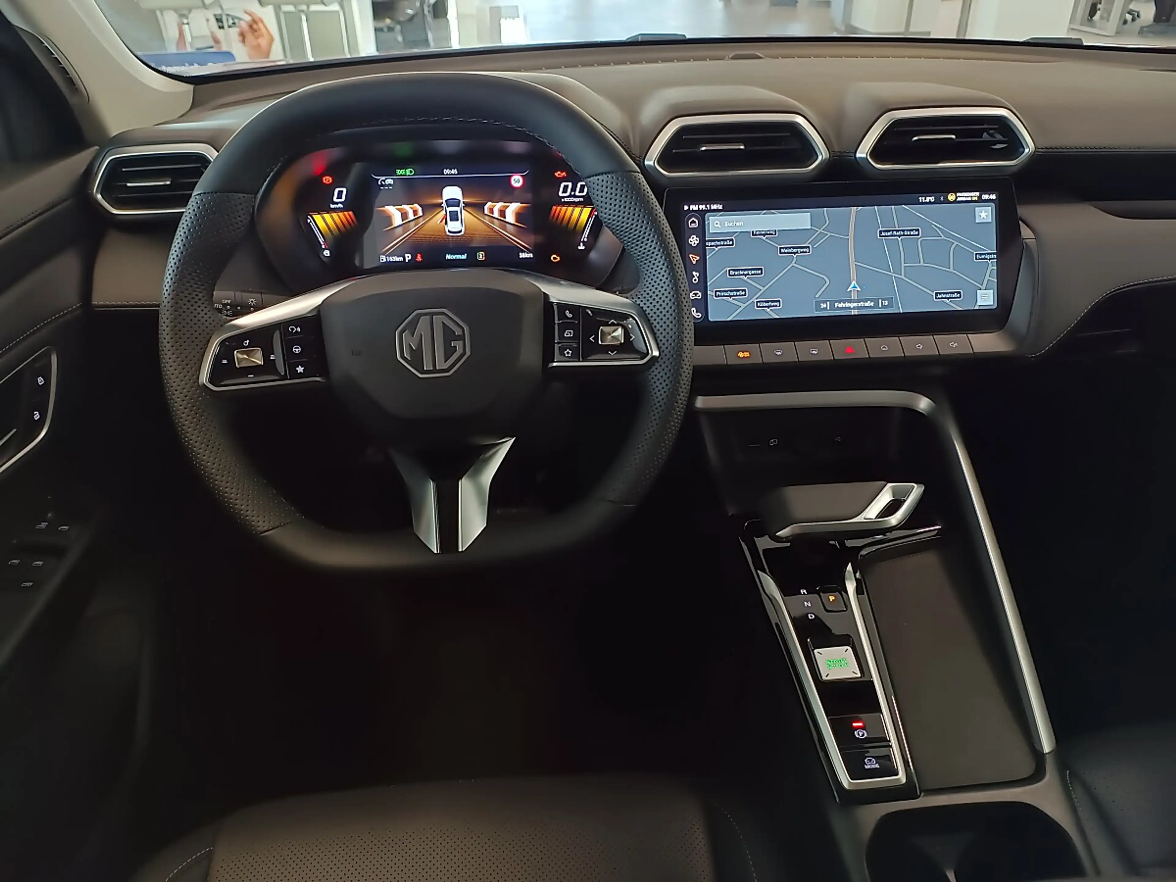 MG ZS 1.5 Hybrid+ Luxury *BARKAUFPREIS* — photo 12