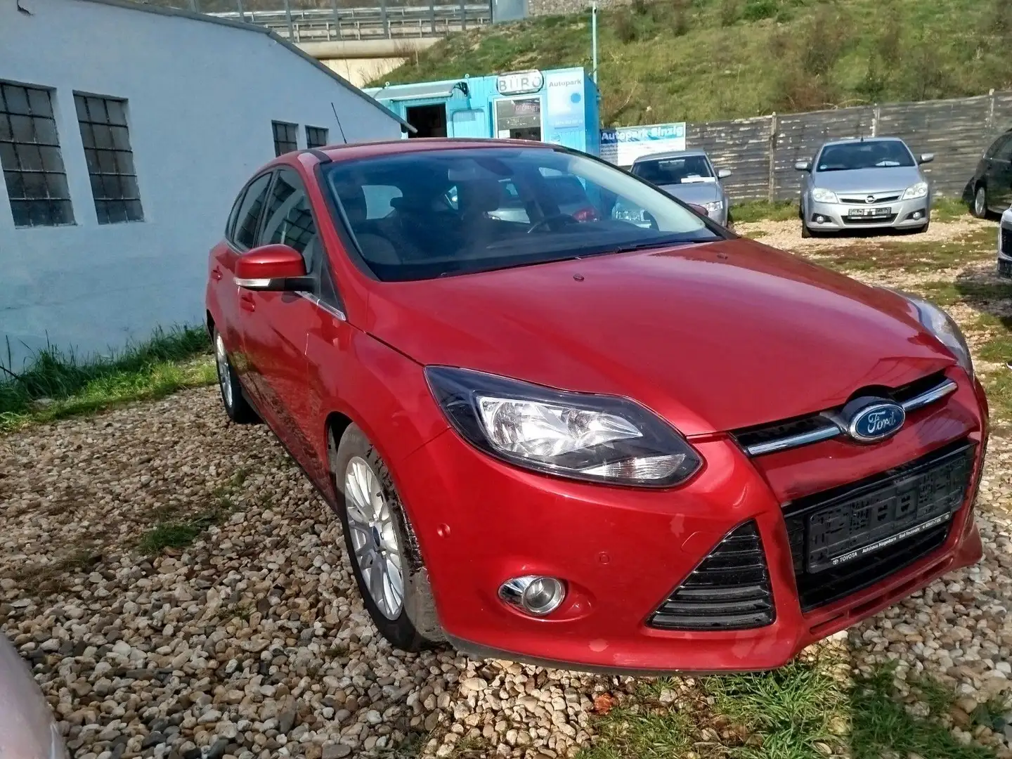 Ford Focus Lim. Titanium 2,0*AUT*Temp*Shz*PDC*Garan. Rot - 2