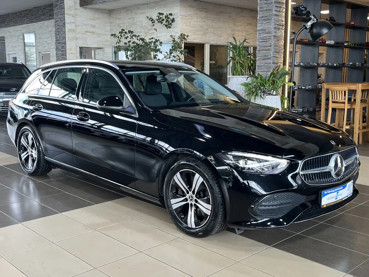 Mercedes-Benz C 200 d Avantgarde LED Navi Spurassist. Distr.+ Noir - 1