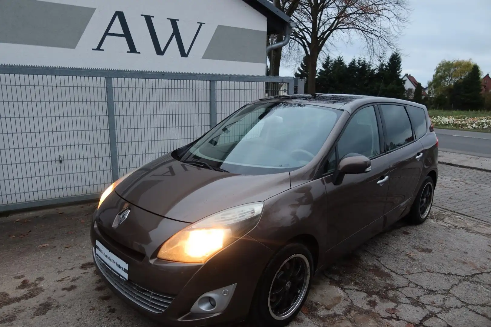 Renault Scenic III Grand Luxe|keine Leistung|Leder|Keyle Marrón - 1
