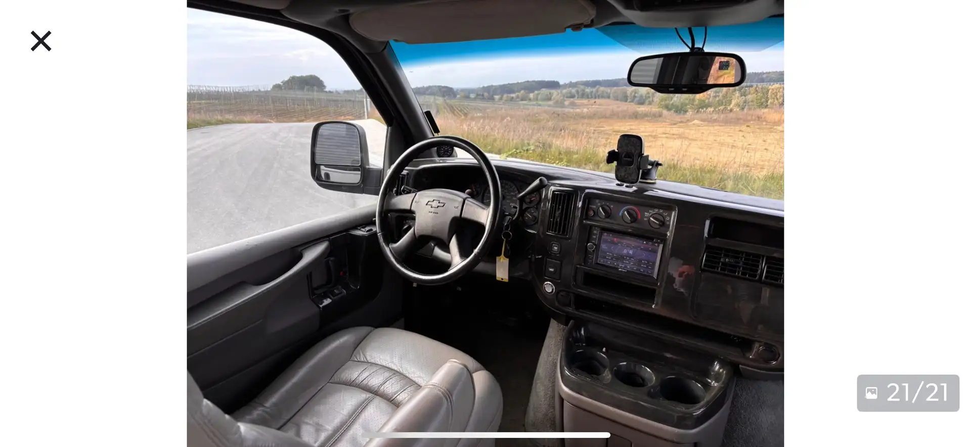 Chevrolet Chevy Van Express limited Bronze - 1