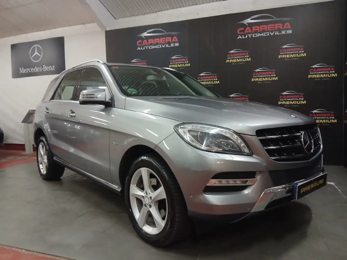 Mercedes-Benz ML 350 350BlueTec 4M 7G Plus Gris - 1