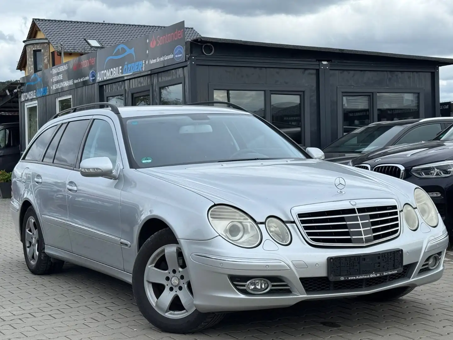 Mercedes-Benz E 280 T CDI ++Automatik++ Silber - 1