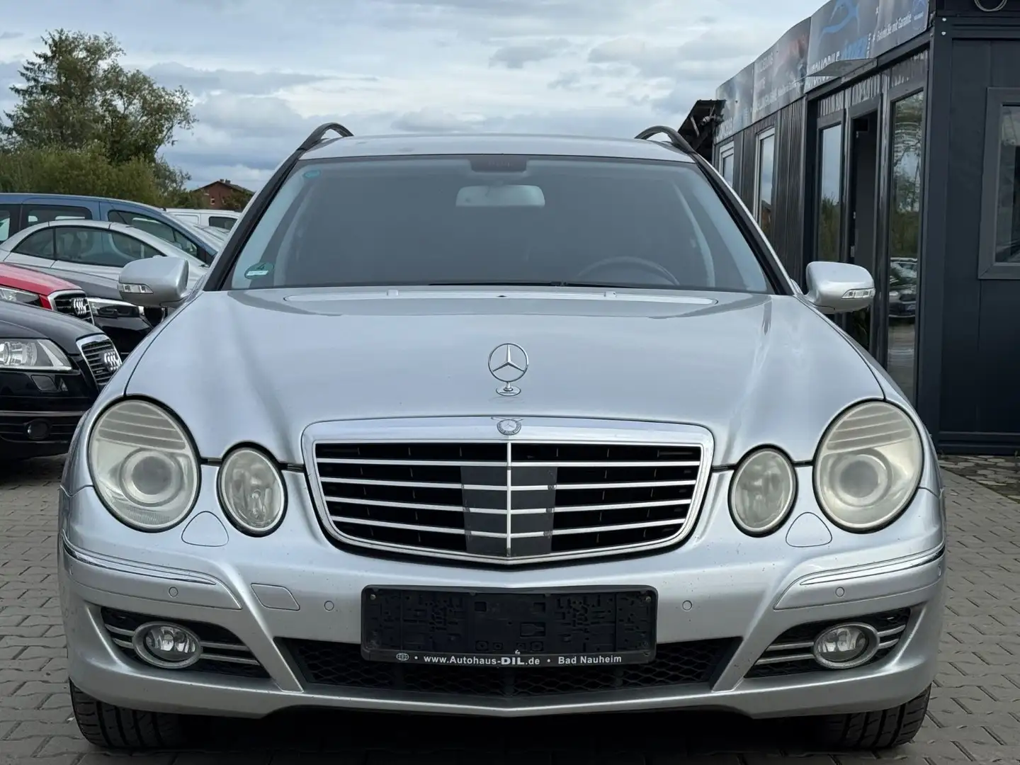 Mercedes-Benz E 280 T CDI ++Automatik++ Silber - 2
