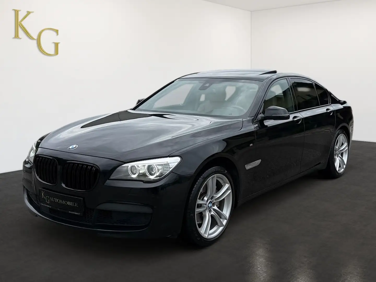 BMW 730 d M-Sport xDrive ab ca. 275€ monatlich Schwarz - 2