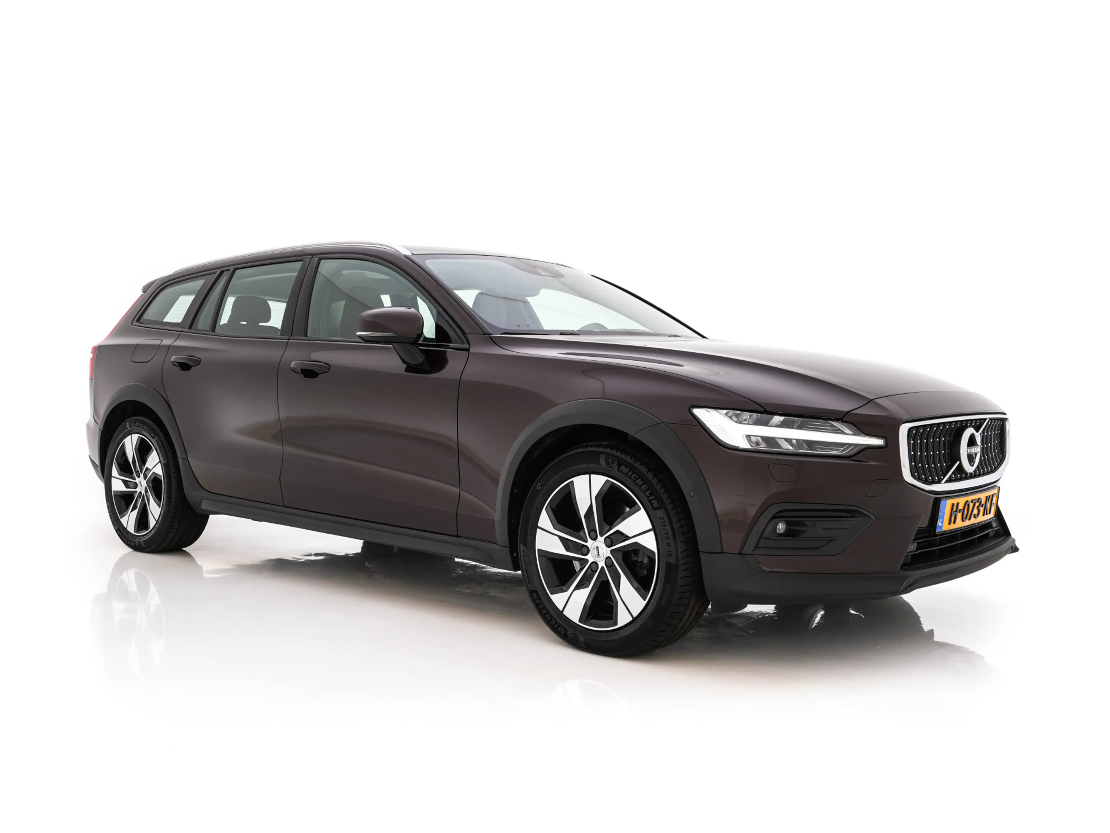 Volvo V60 Cross Country 2.0 D4 AWD Pro Aut. *LEATHER | FULL-LED | HARMAN/K