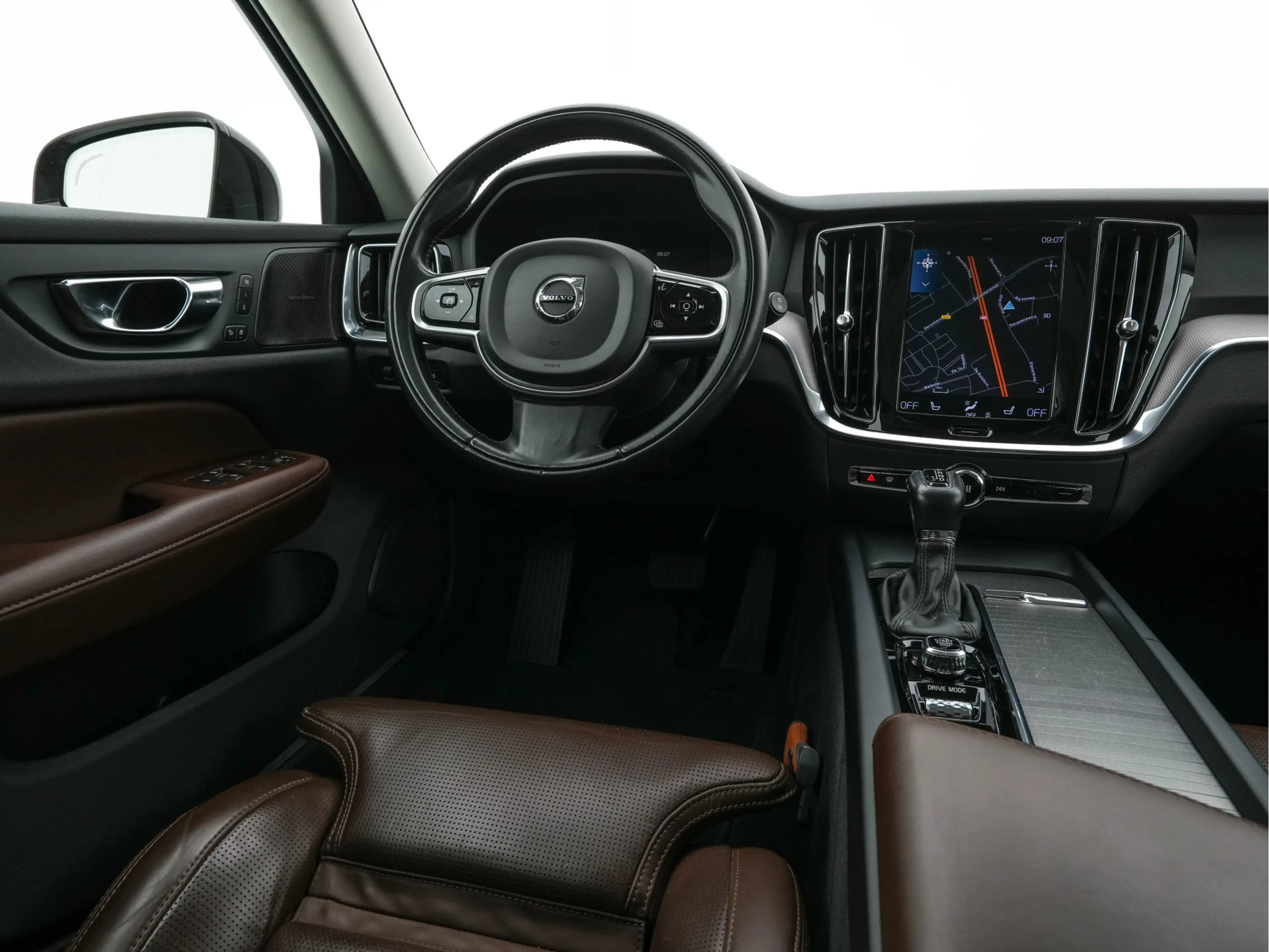Volvo V60 Cross Country 2.0 D4 AWD Pro Aut. *LEATHER | FULL-LED | HARMAN/K — photo 7