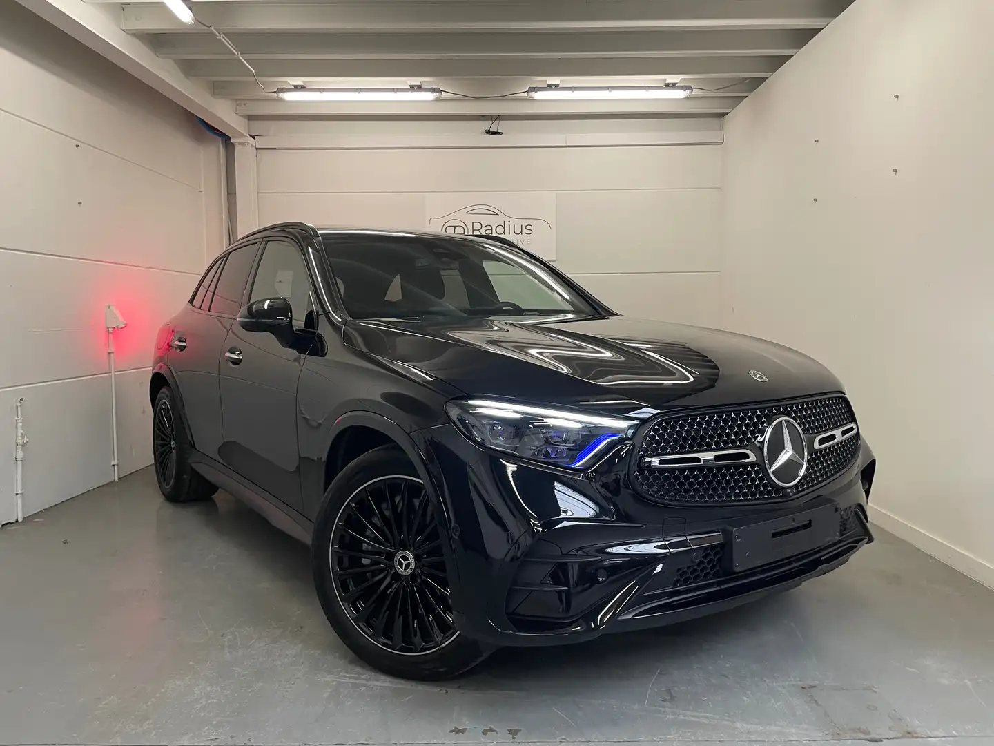 Mercedes-Benz GLC 200 GLC 200 4Matic 9G-TRONIC Edition AMG Line Noir - 2