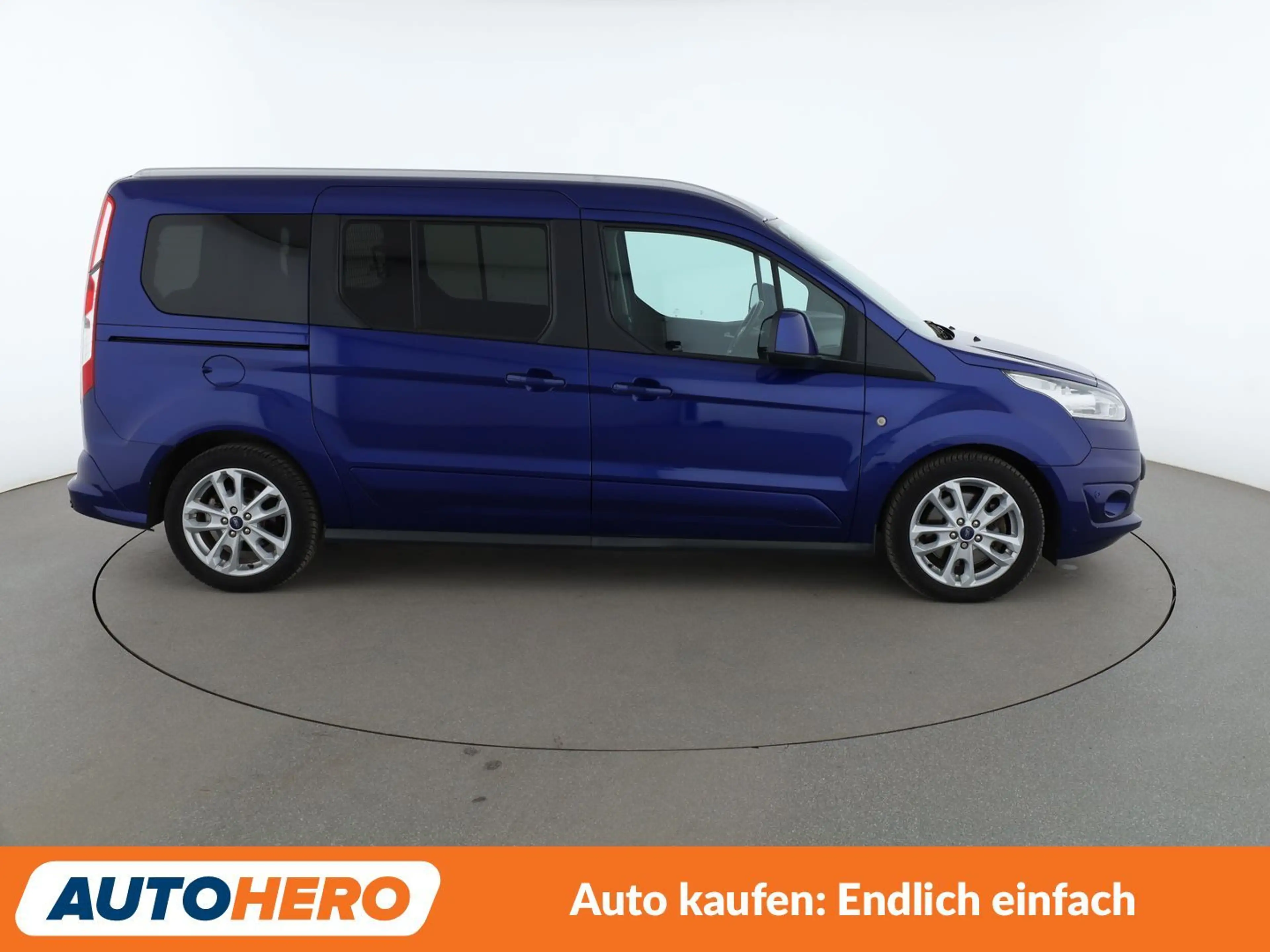 Ford Grand Tourneo 1.5 TDCi Titanium *TEMPO*PDC*SHZ*AHK* — photo 7