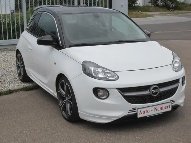Opel Adam S