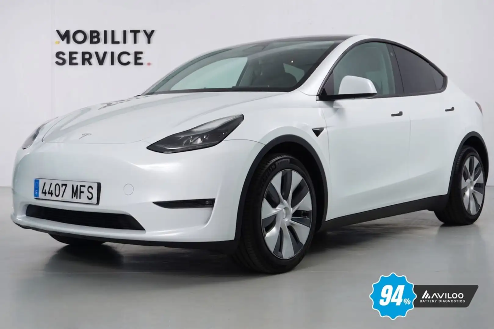 Tesla Model Y Gran Autonomía 4WD Blanco - 1