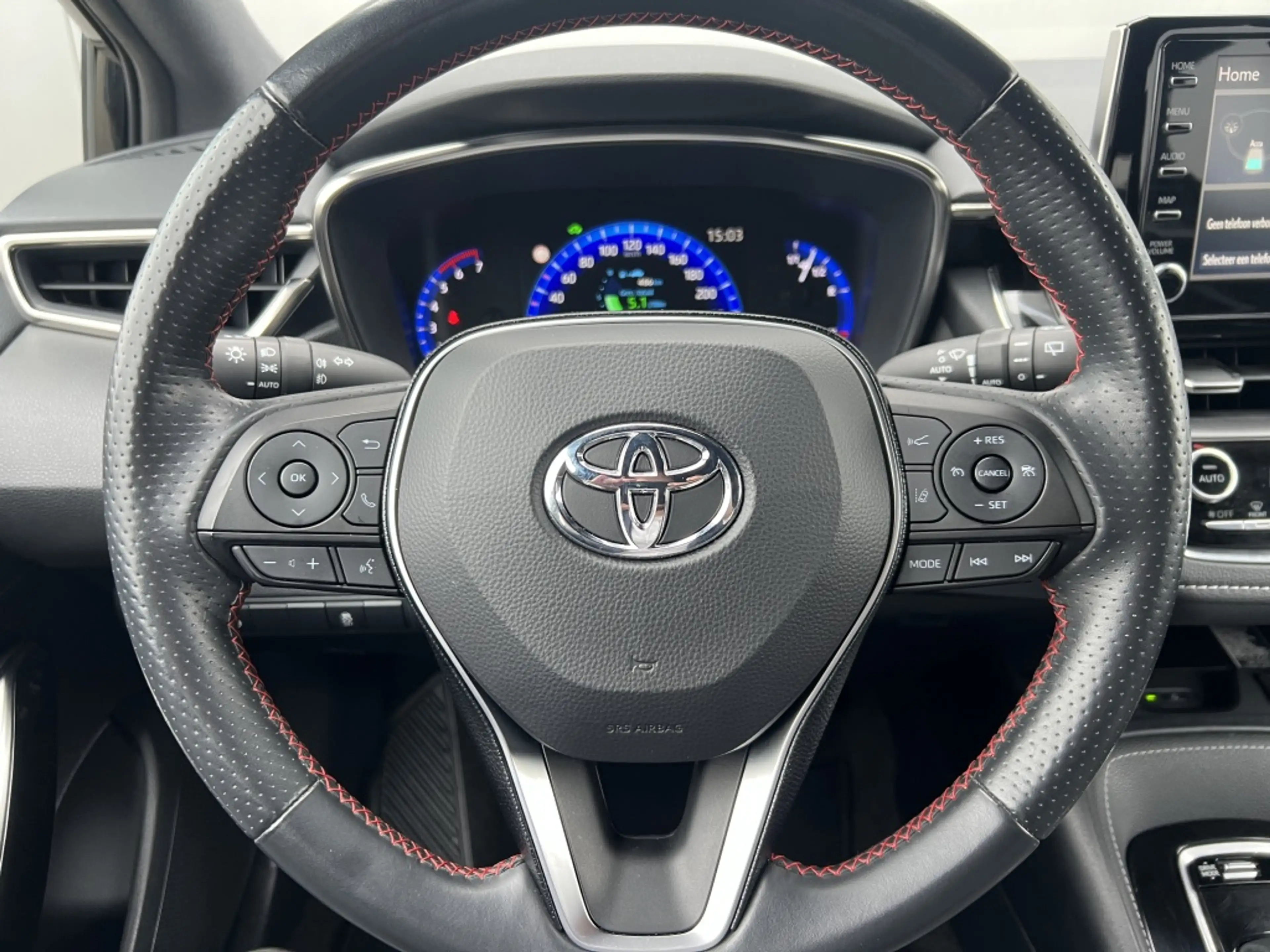 Toyota Corolla 1.8 Hybrid GR-Sport — photo 10