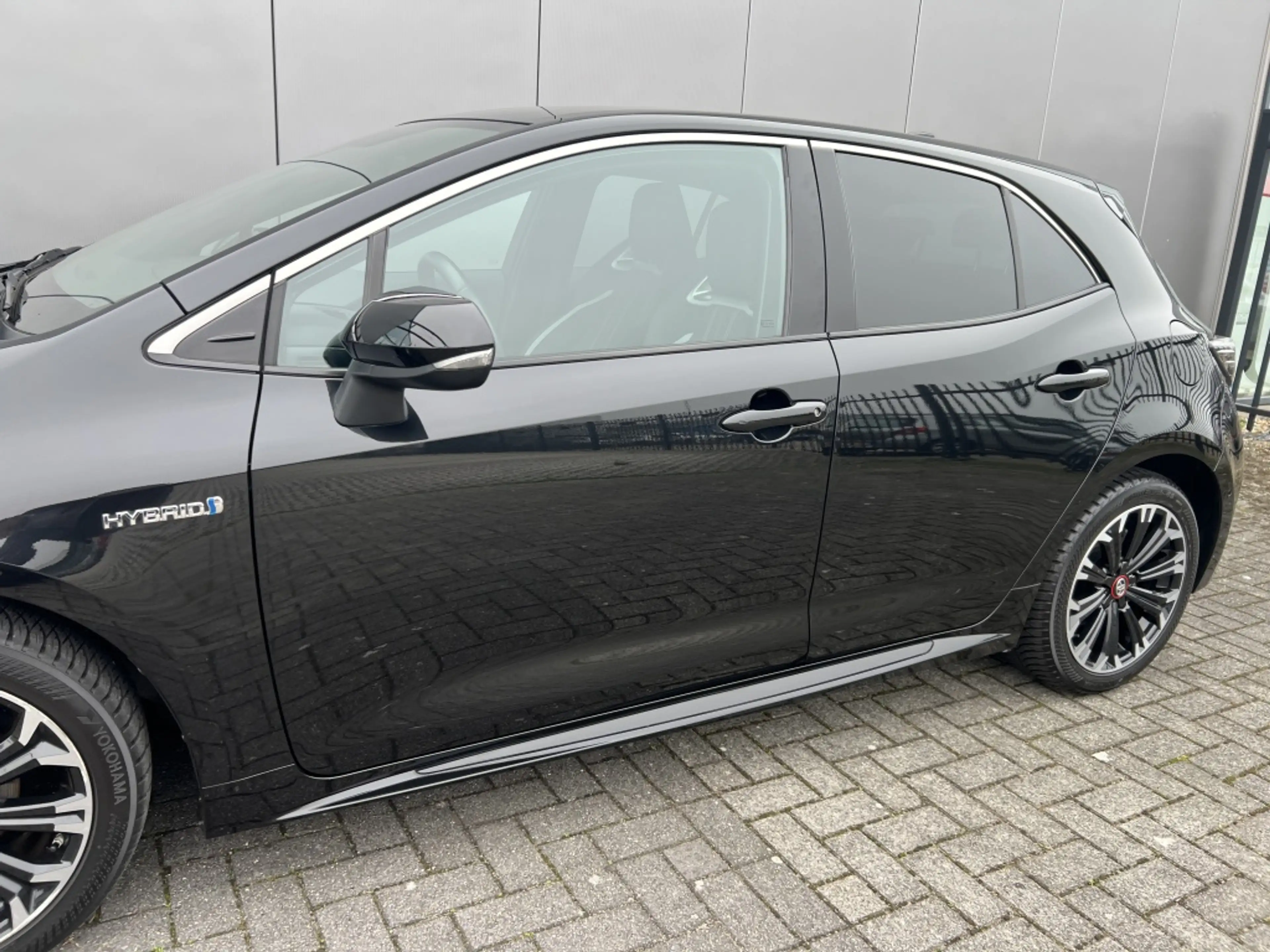 Toyota Corolla 1.8 Hybrid GR-Sport — photo 26