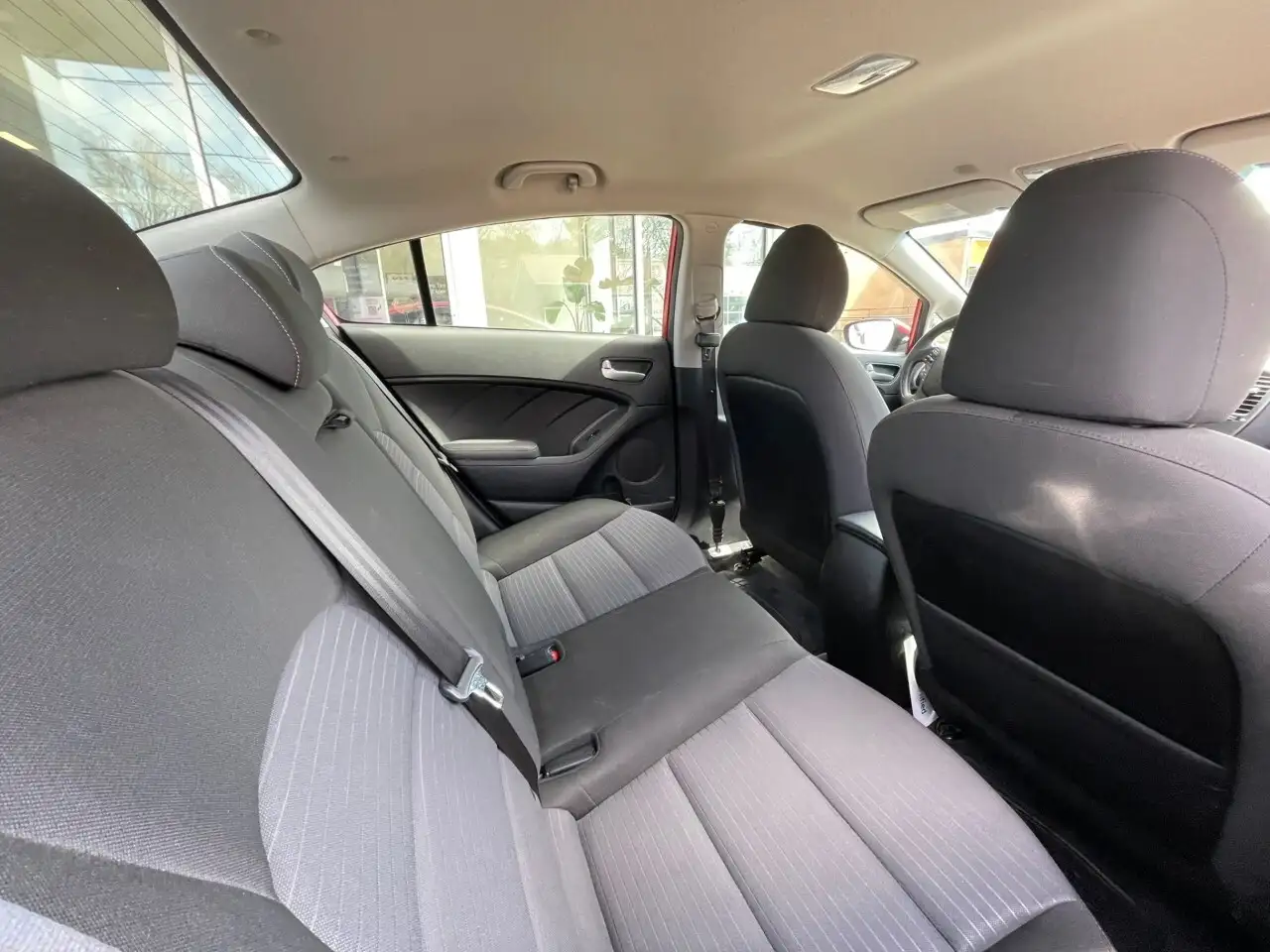 Kia Forte снимка Kia Forte