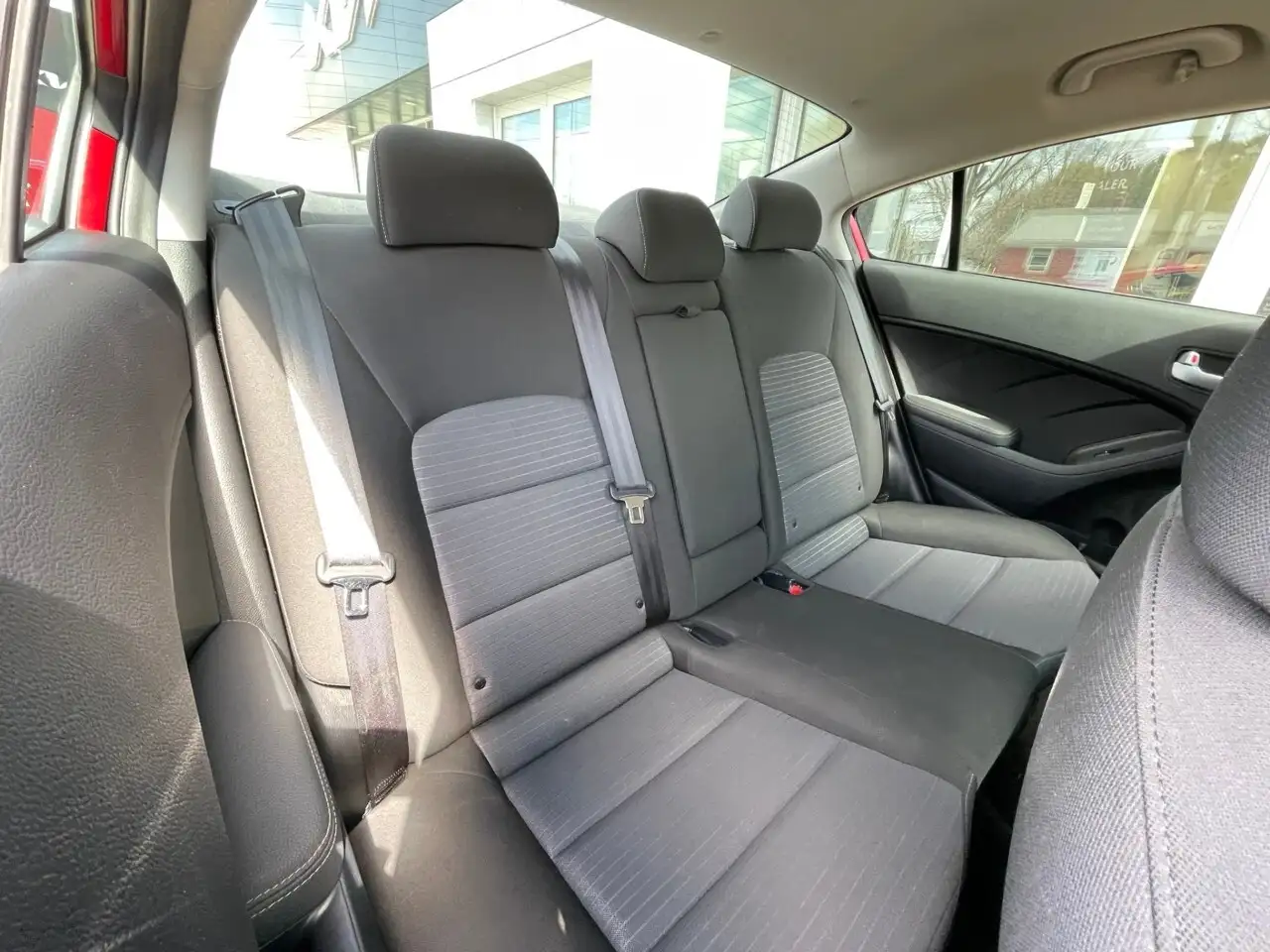 Kia Forte снимка Kia Forte