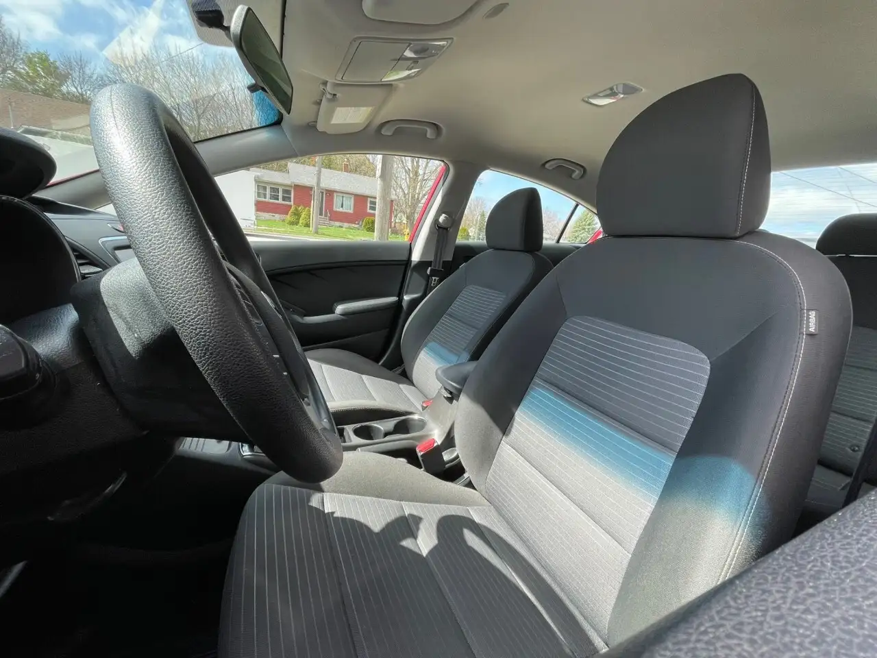Kia Forte снимка Kia Forte