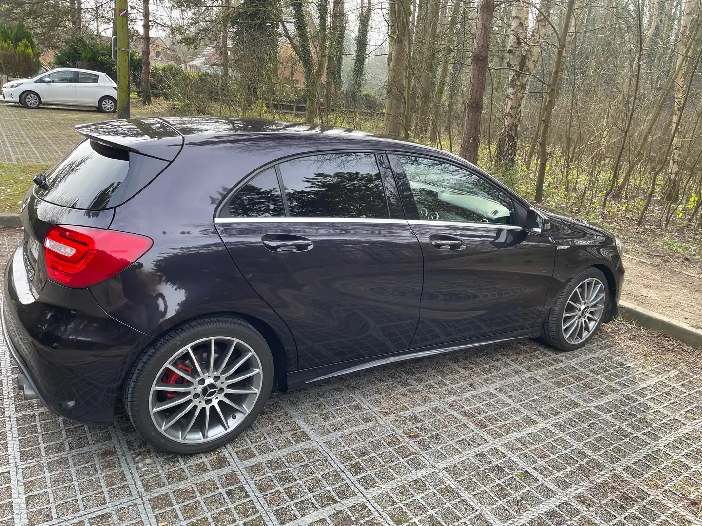 Mercedes-Benz A 180 Classe A 180 BlueEFFICIENCYIntuition 7-G DCT A - 2