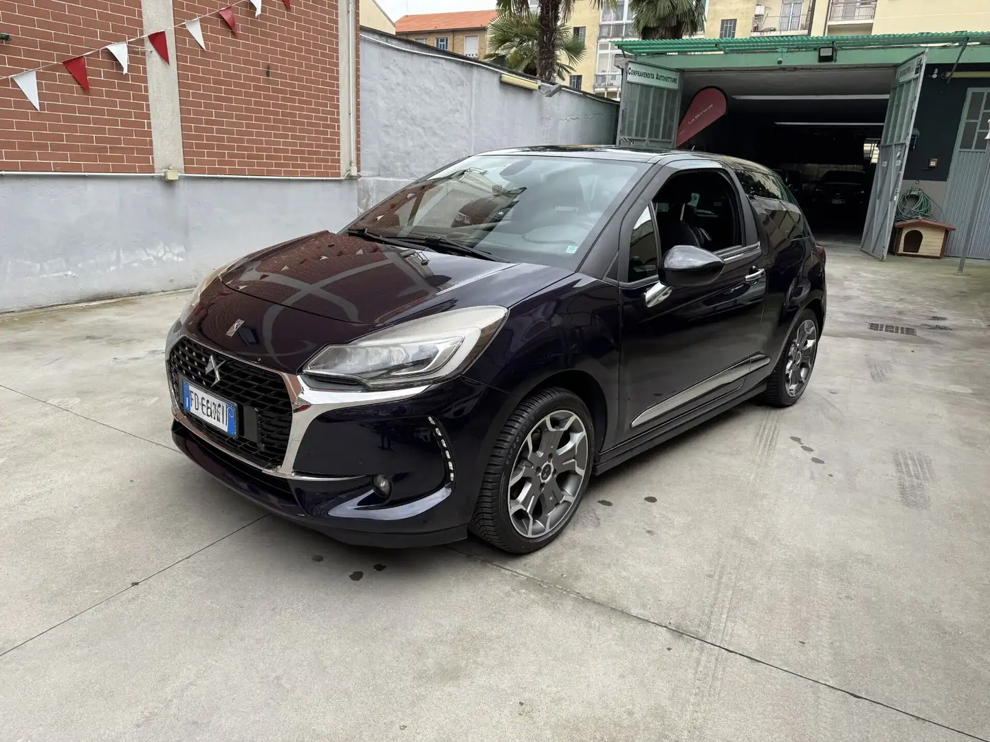 DS Automobiles DS 3 DS 3 PureTech 110 S&S EAT6 Sport Chic C.AUTOMATICO Bleu - 2